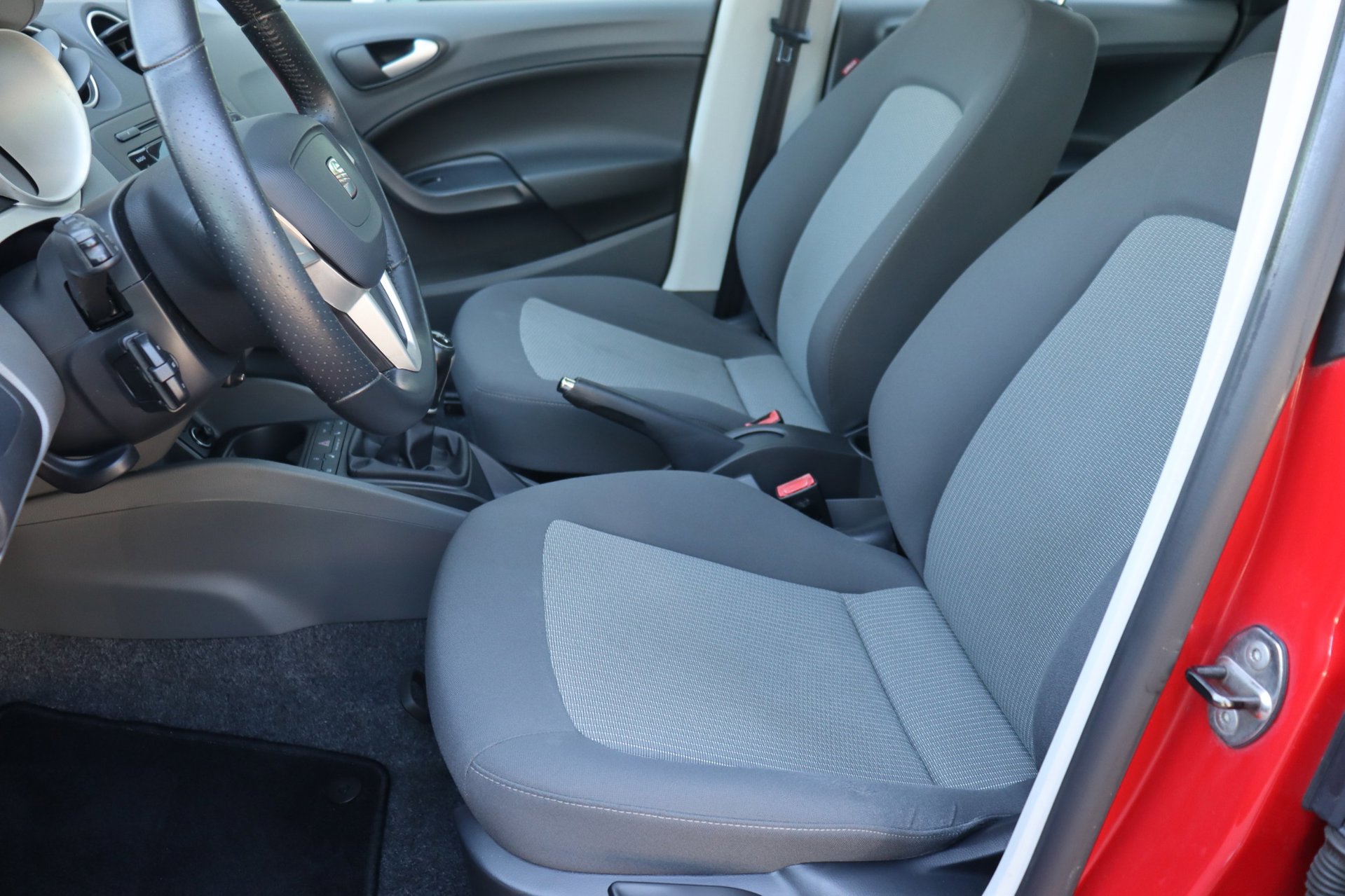 Foto van Seat Ibiza ST