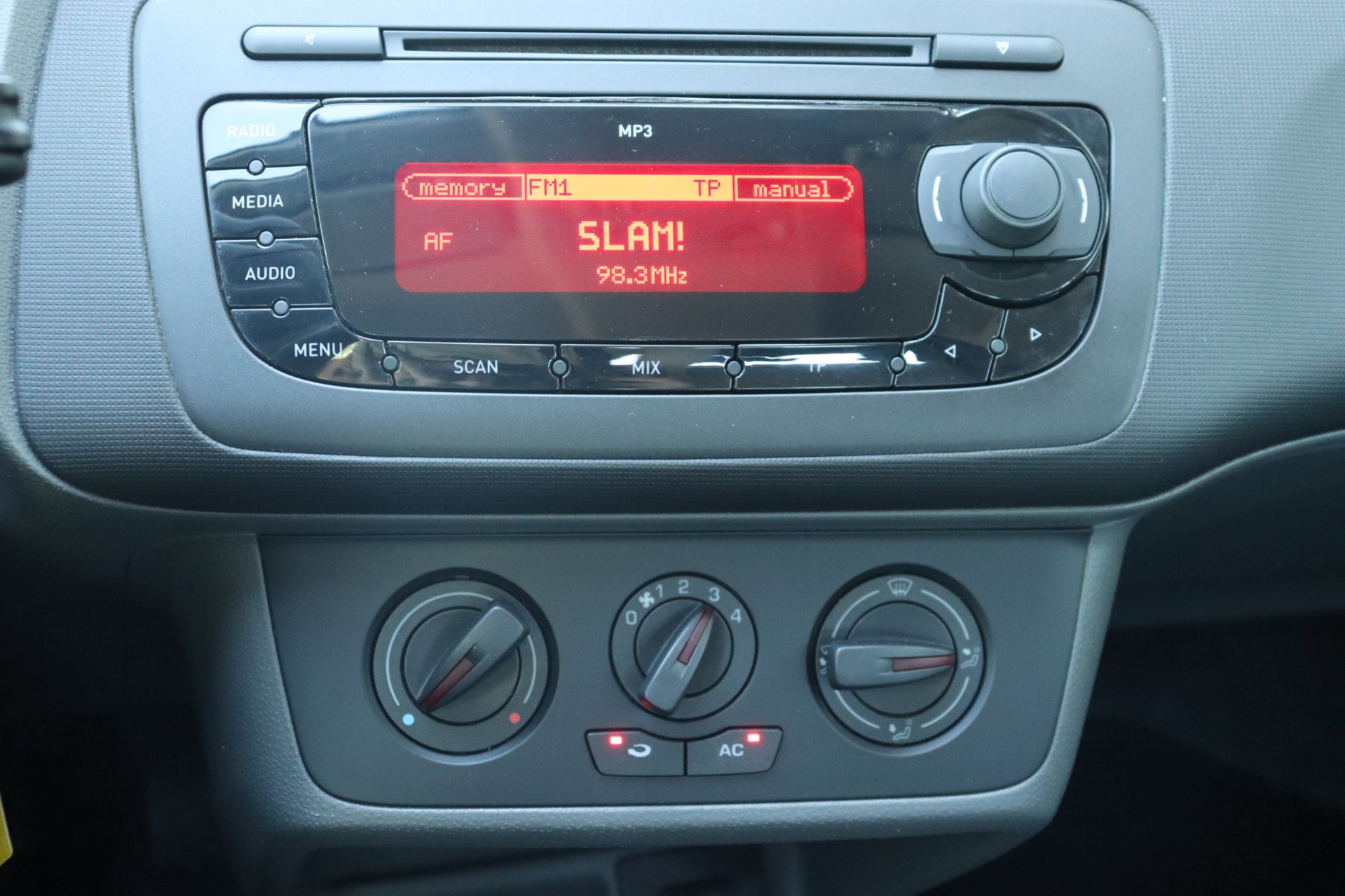 Foto van Seat Ibiza ST