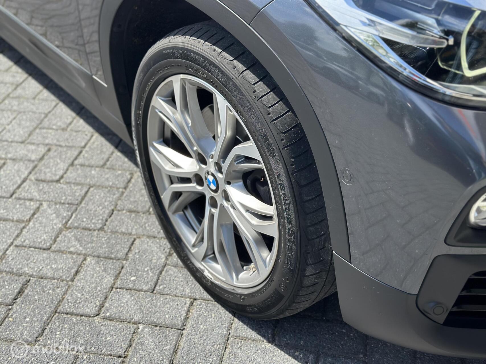 Foto van BMW X2 Sdrive20i