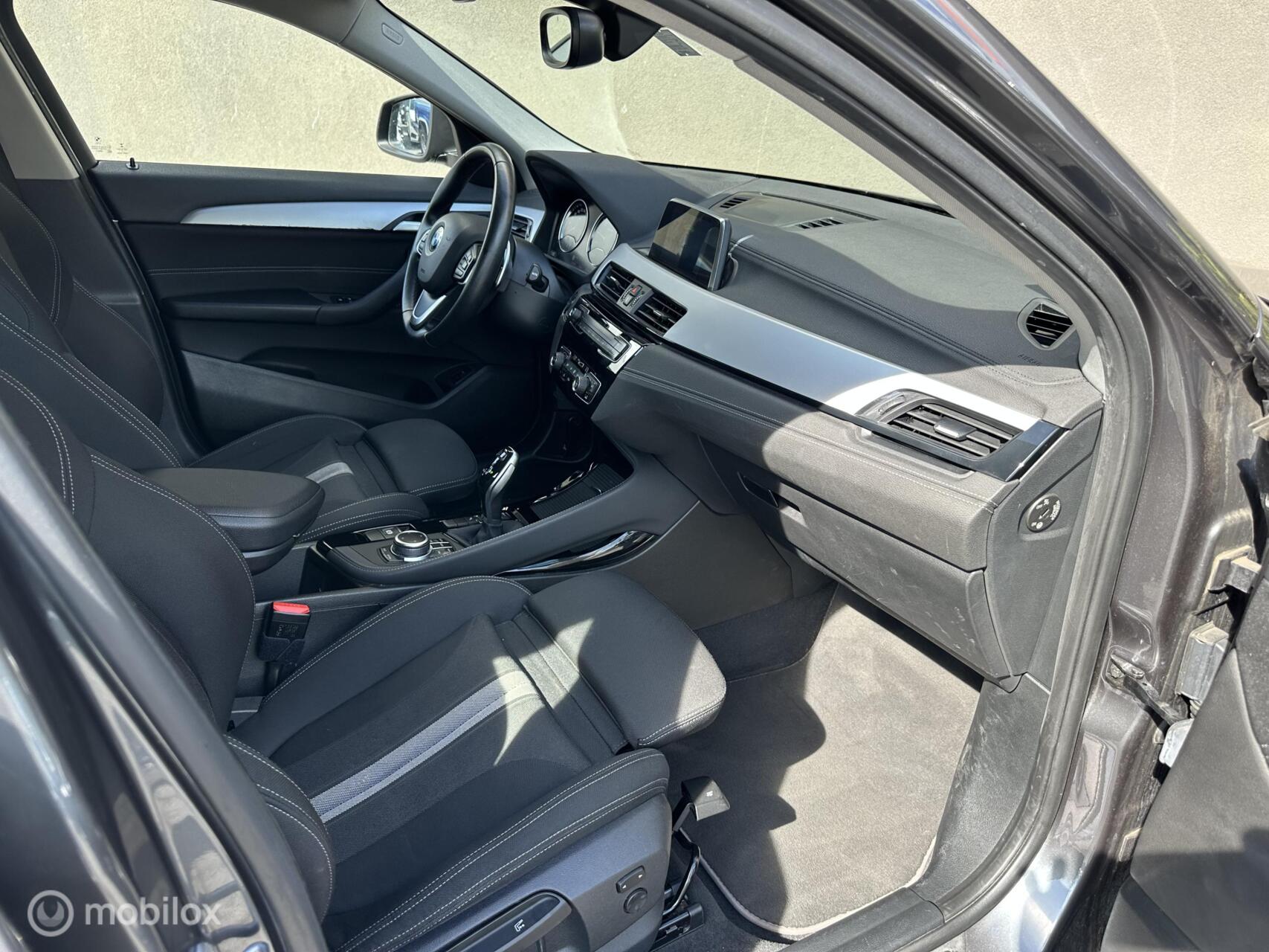 Foto van BMW X2 Sdrive20i