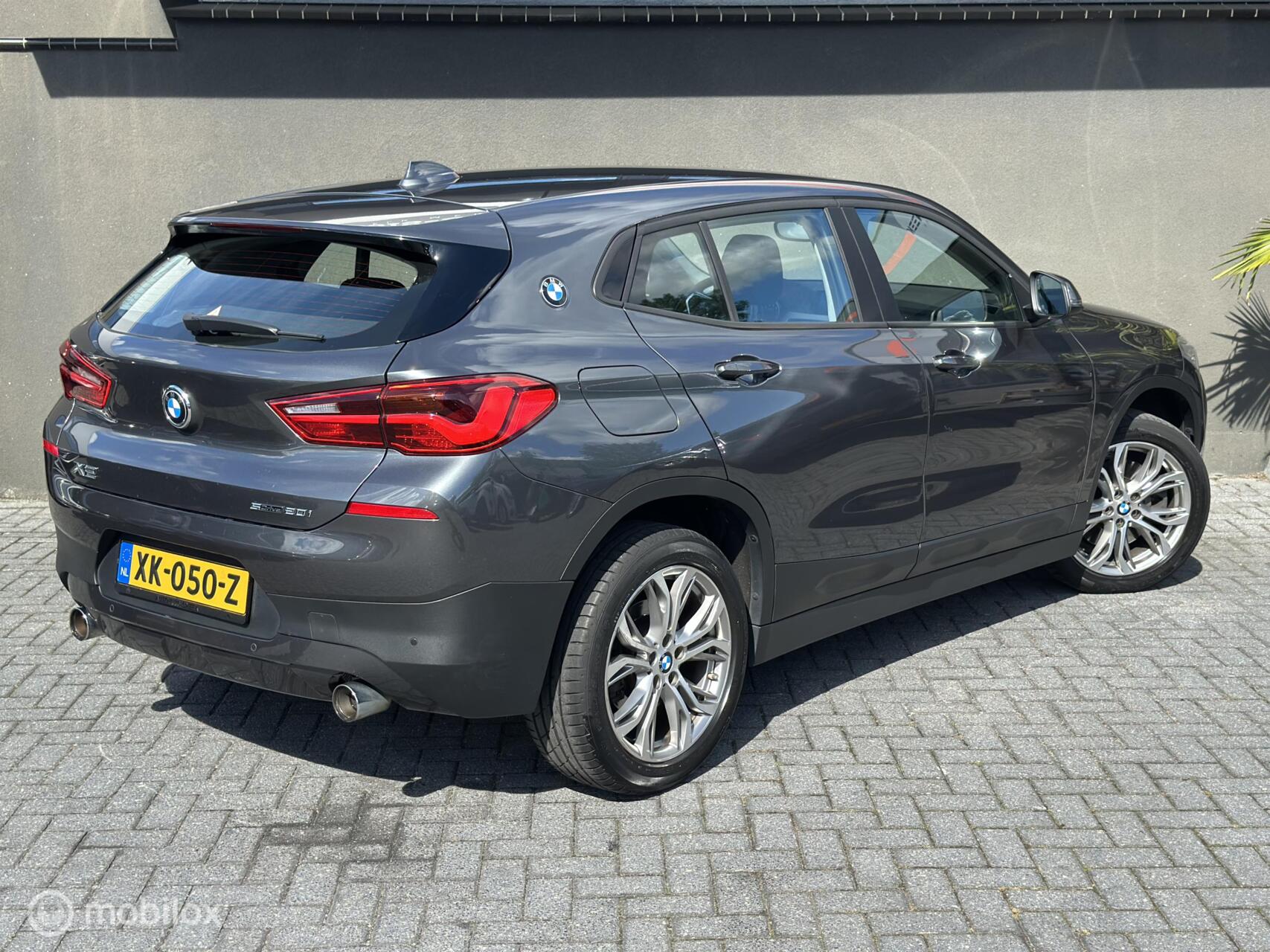 Foto van BMW X2 Sdrive20i