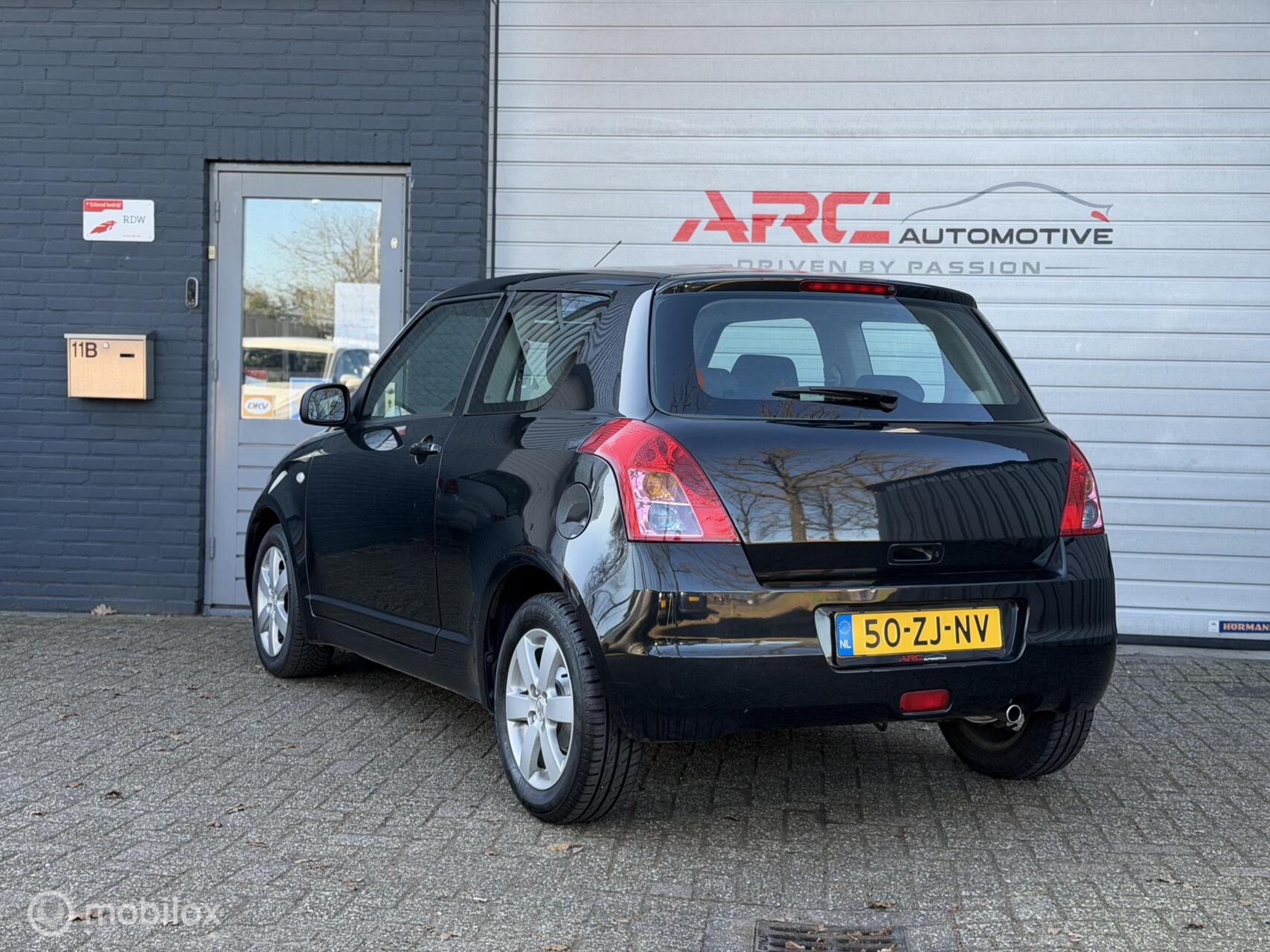 Foto van Suzuki Swift
