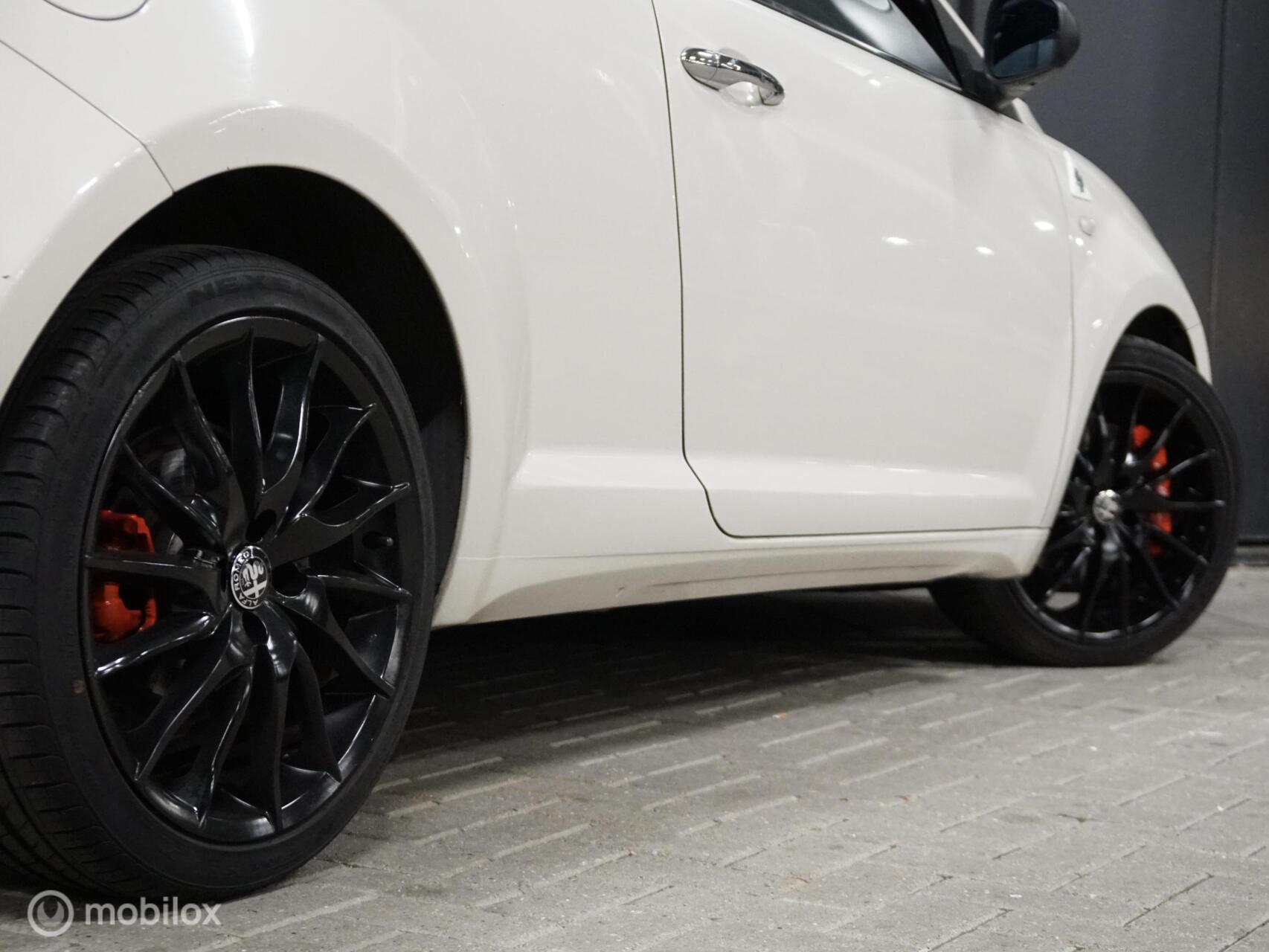 Foto van Alfa Romeo Alfa Mito