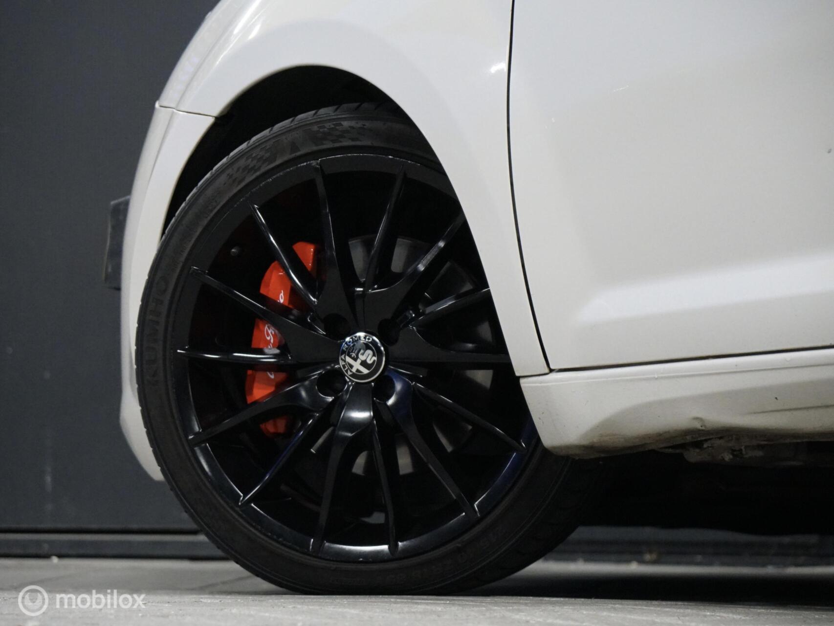 Foto van Alfa Romeo Alfa Mito