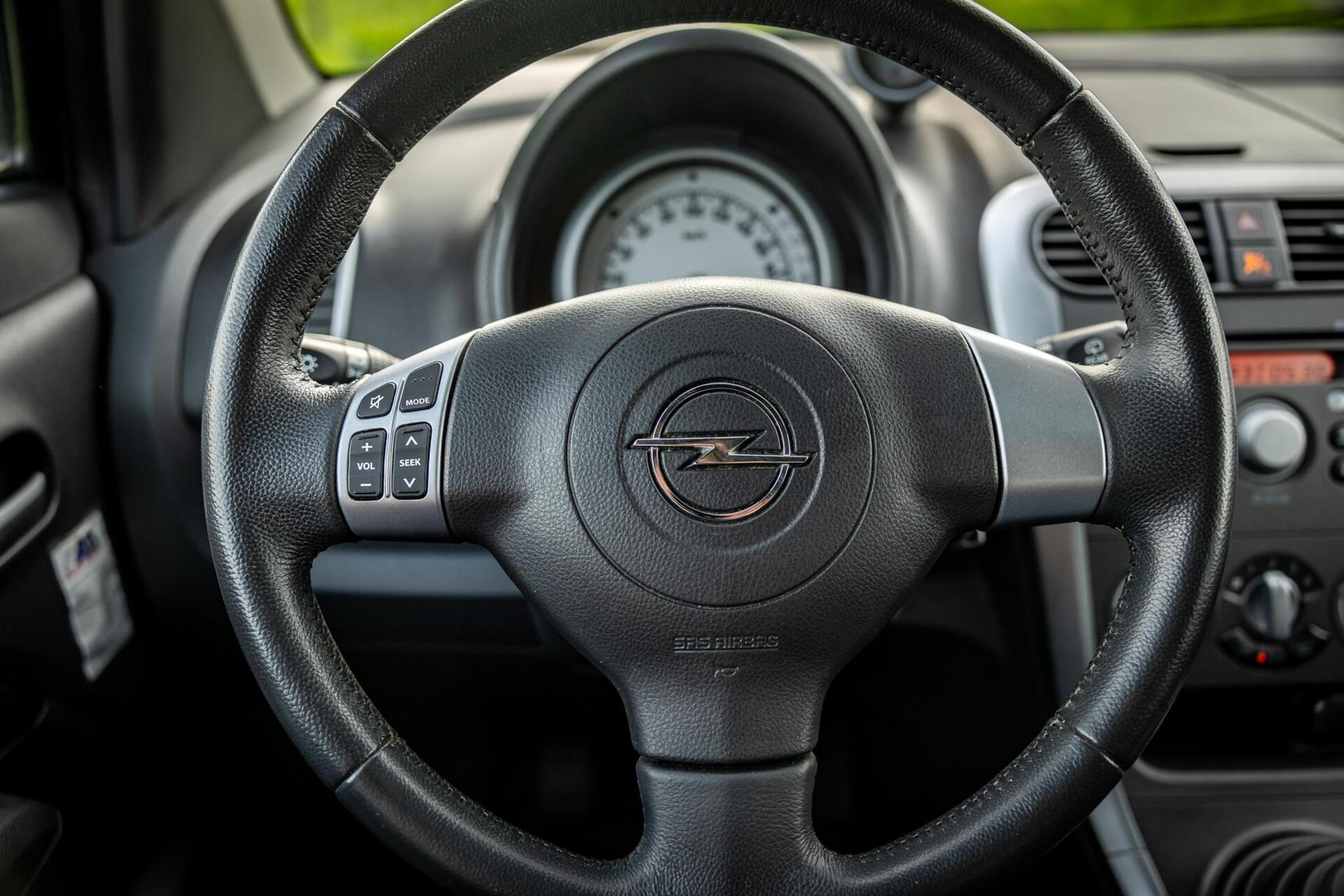 Foto van Opel Agila
