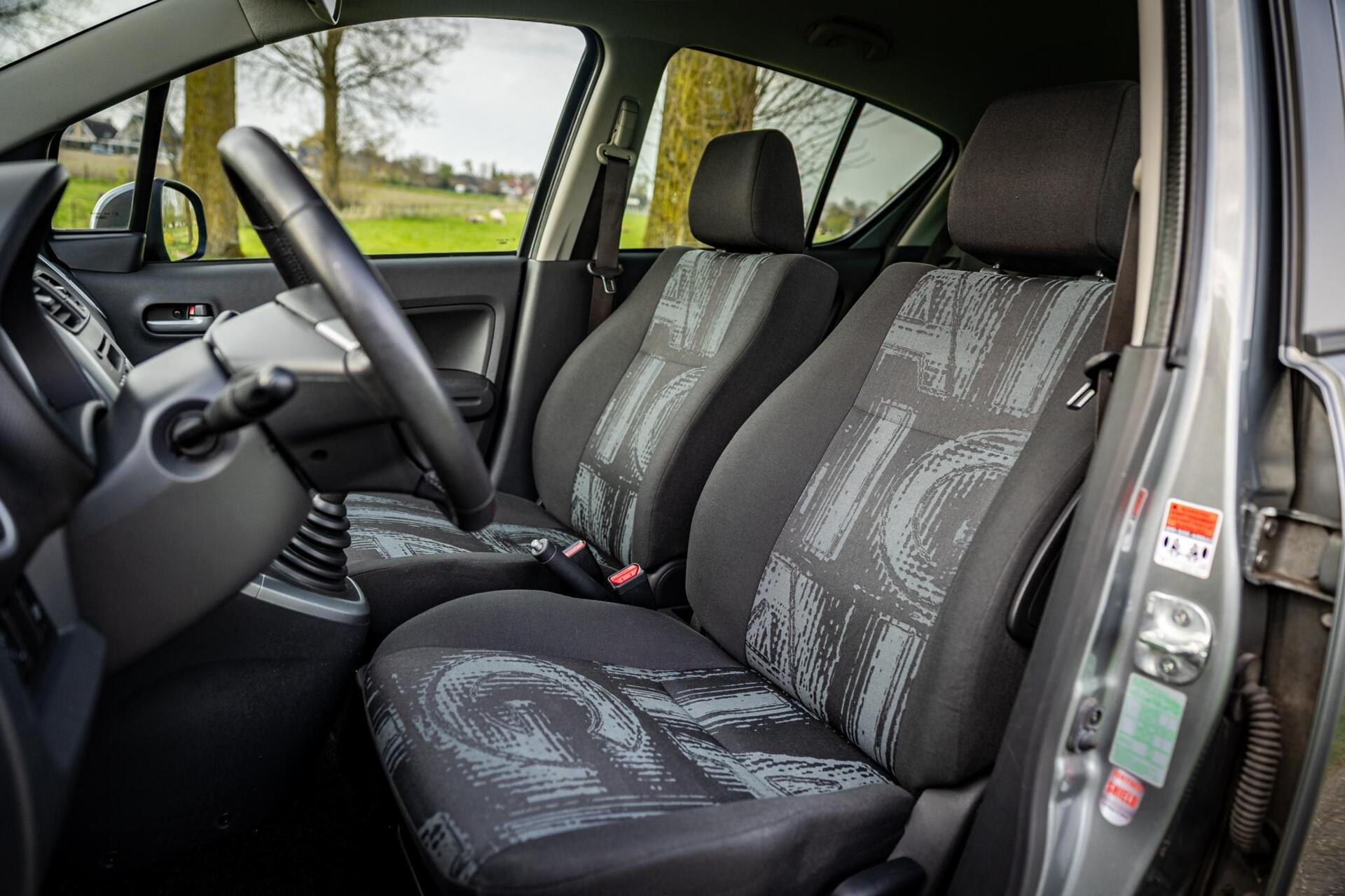 Foto van Opel Agila