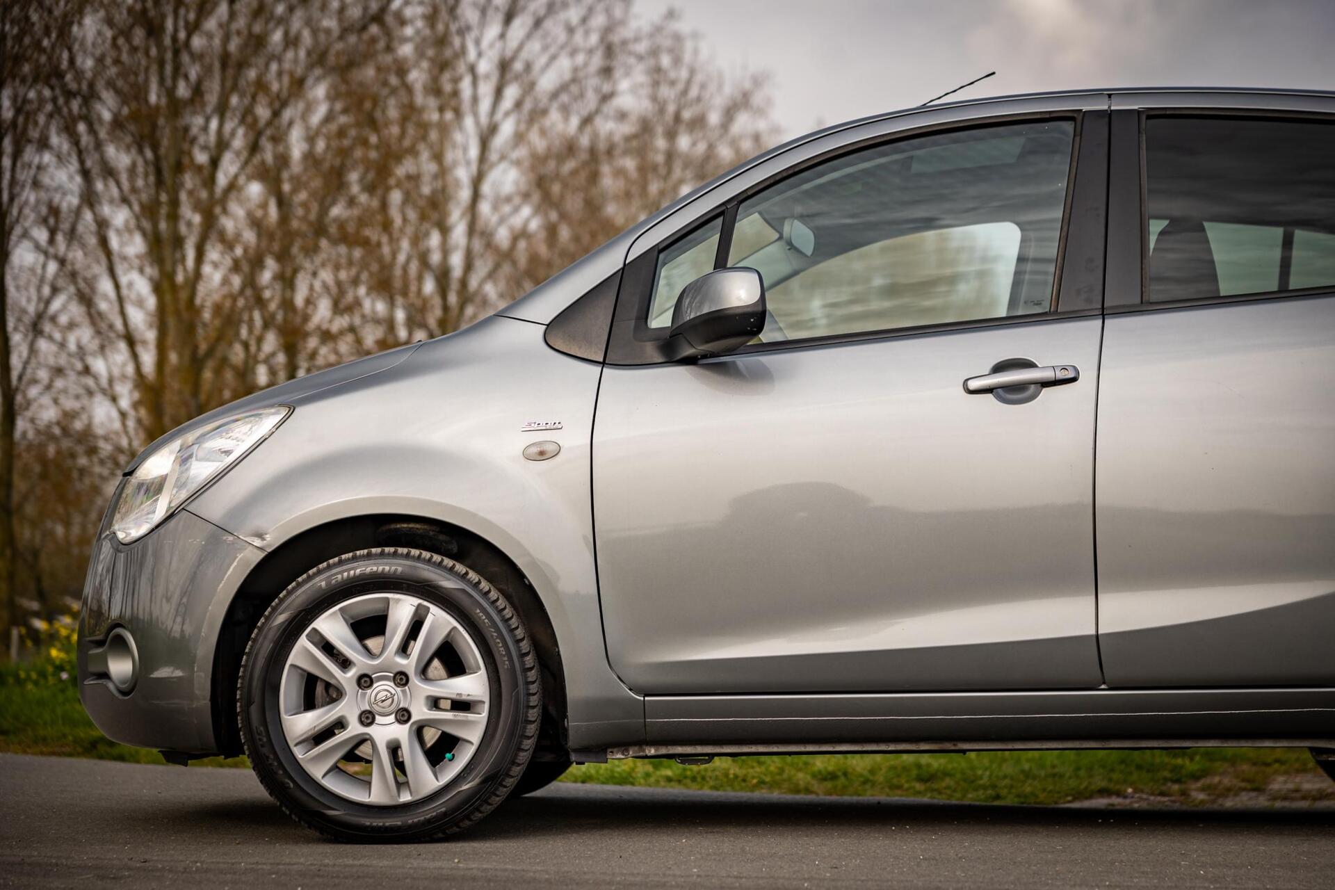 Foto van Opel Agila