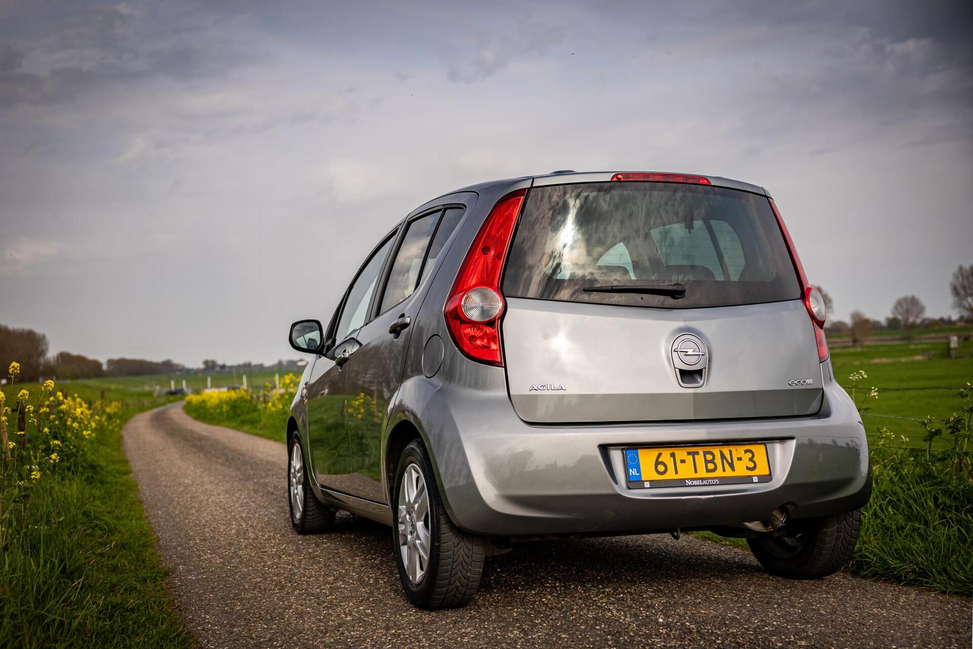 Foto van Opel Agila