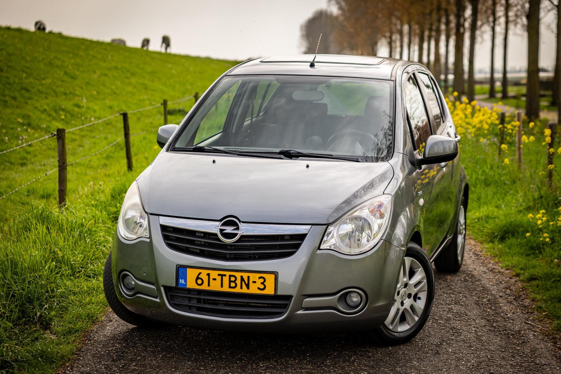 Foto van Opel Agila