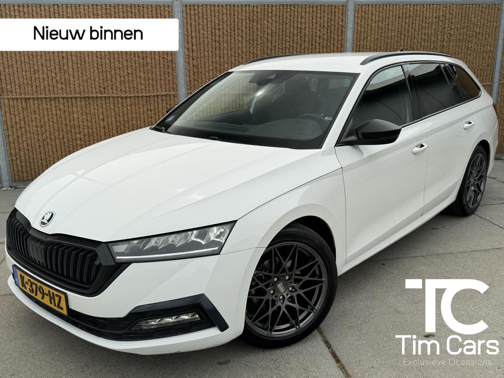 Skoda Octavia 1.0 e-TSI Sport Business 2021 - voorkant