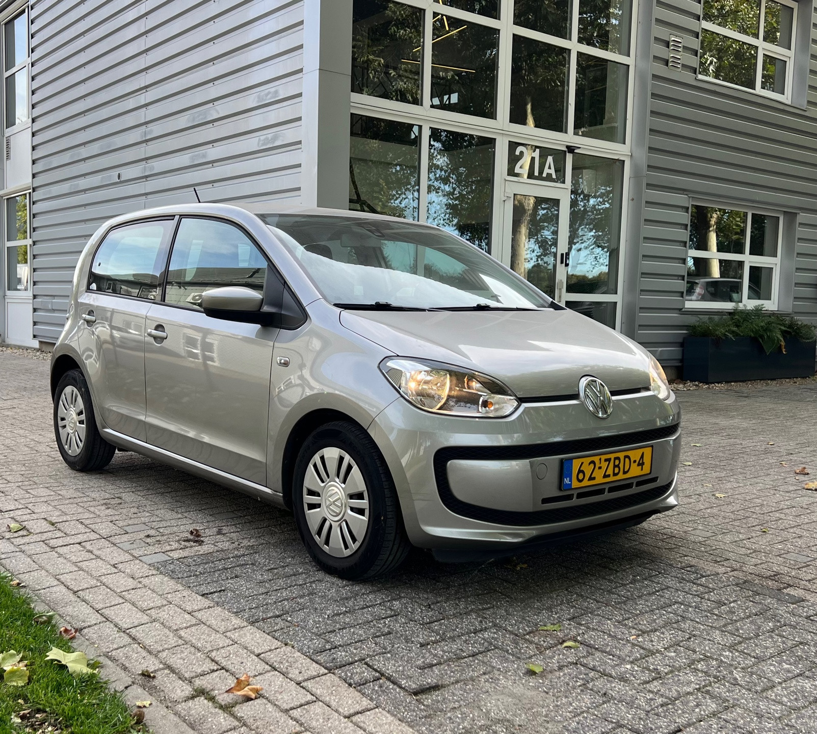 Volkswagen Up 1.0 move up! BlueMotion 2012 - voorkant