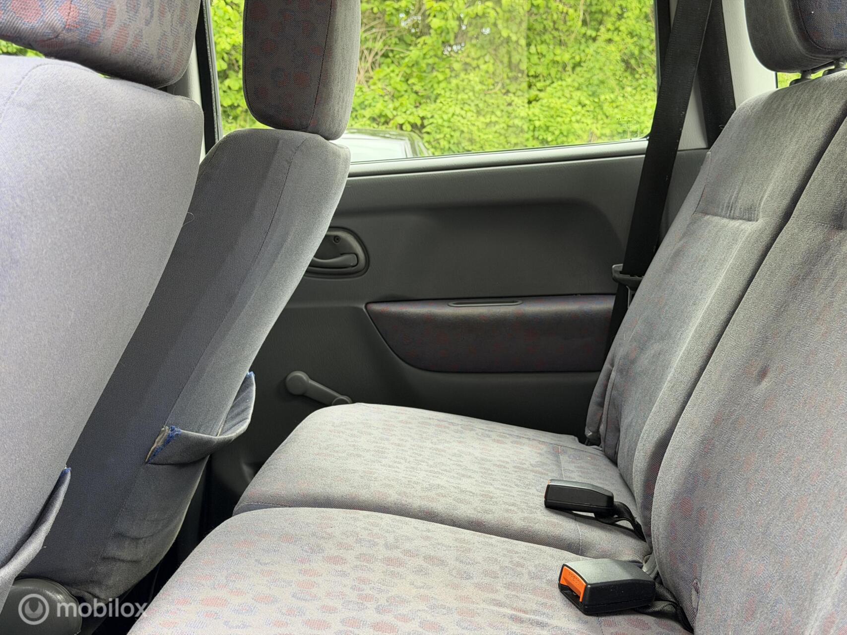 Foto van Suzuki Wagon R