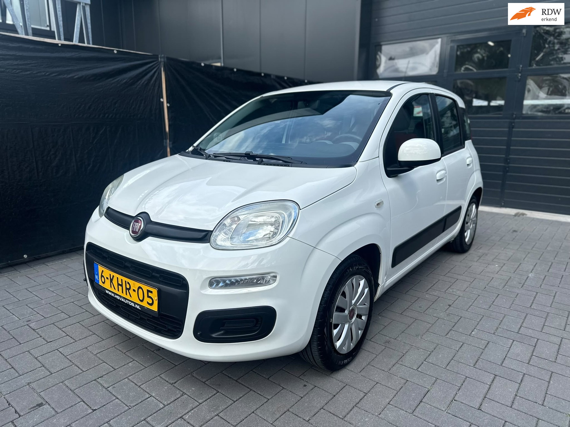 Fiat Panda Fiat Panda 0.9 TwinAir Lounge 5-Deurs | Airco | Zuinig | Nette Auto 2013 - voorkant