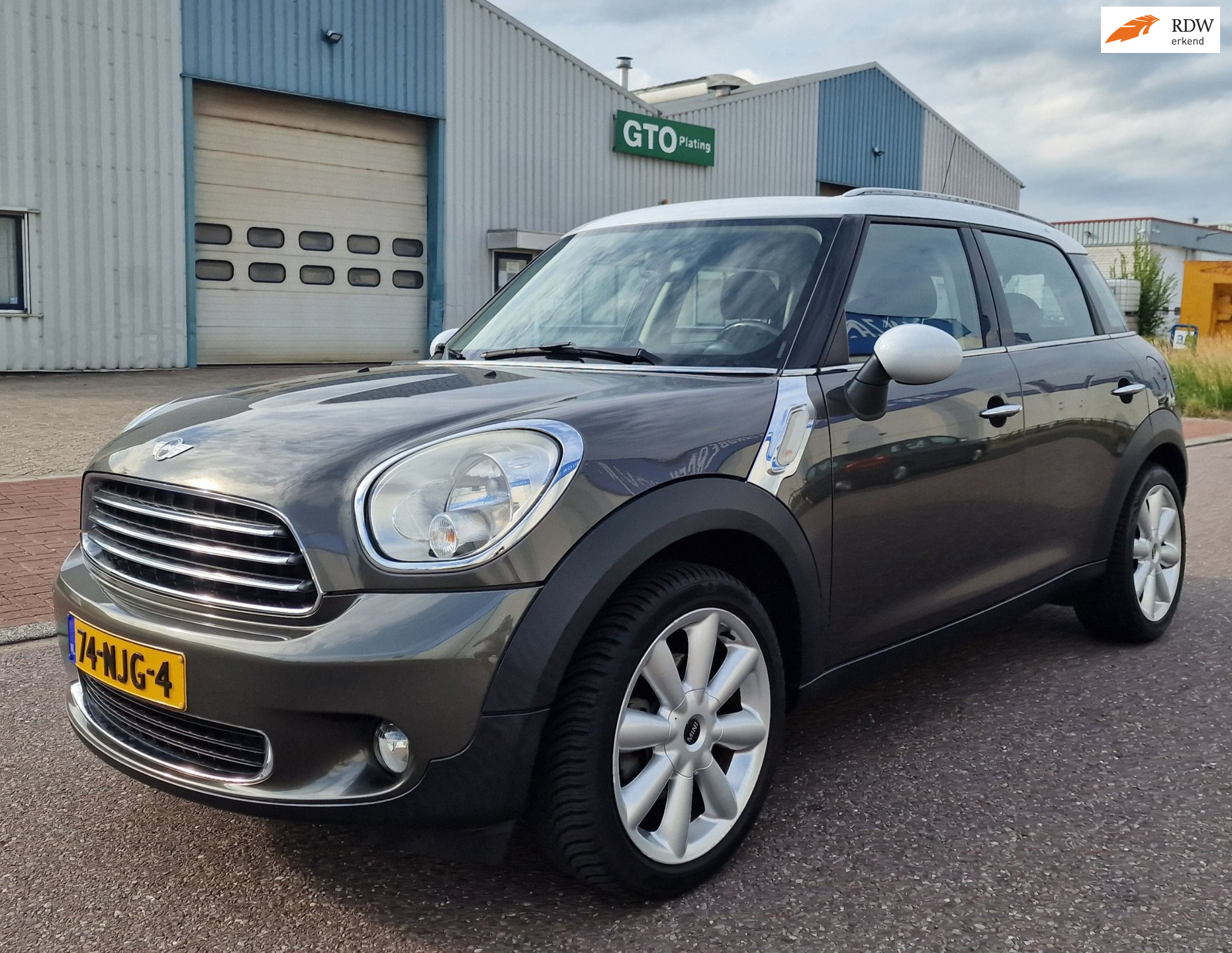 Foto van MINI COOPER COUNTRYMAN
