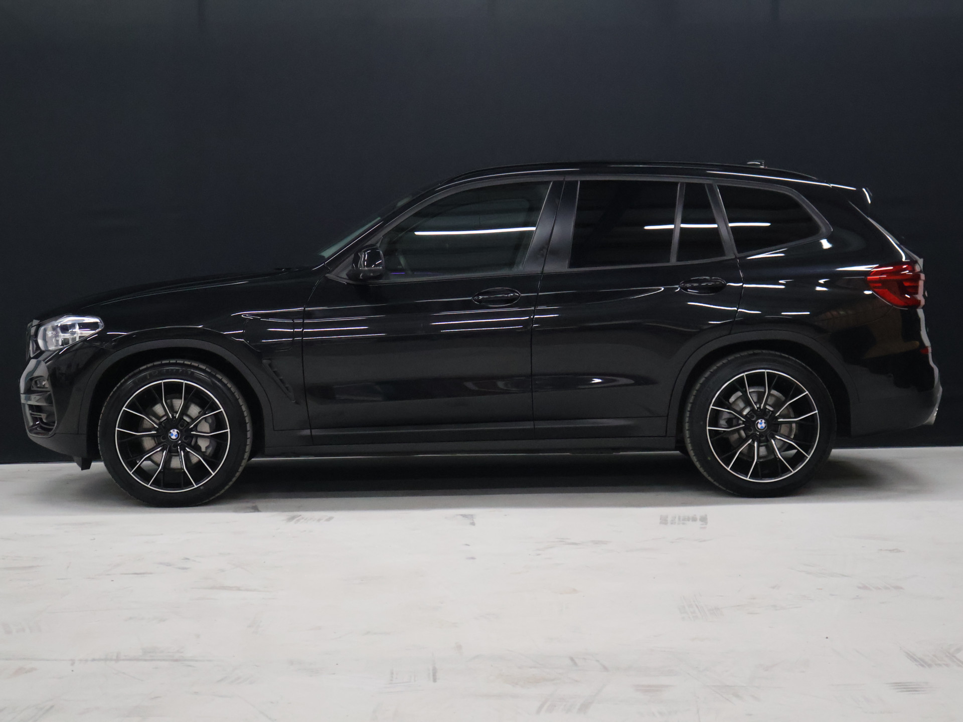 Foto van BMW X3 Xdrive30e
