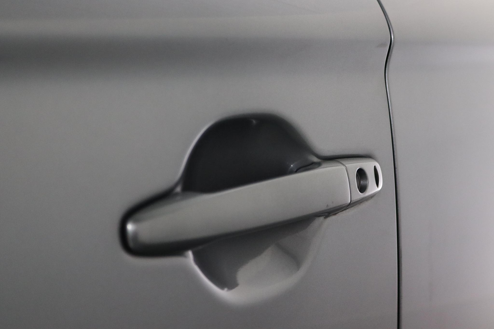 Foto van Mitsubishi Mitsubishi Outlander
