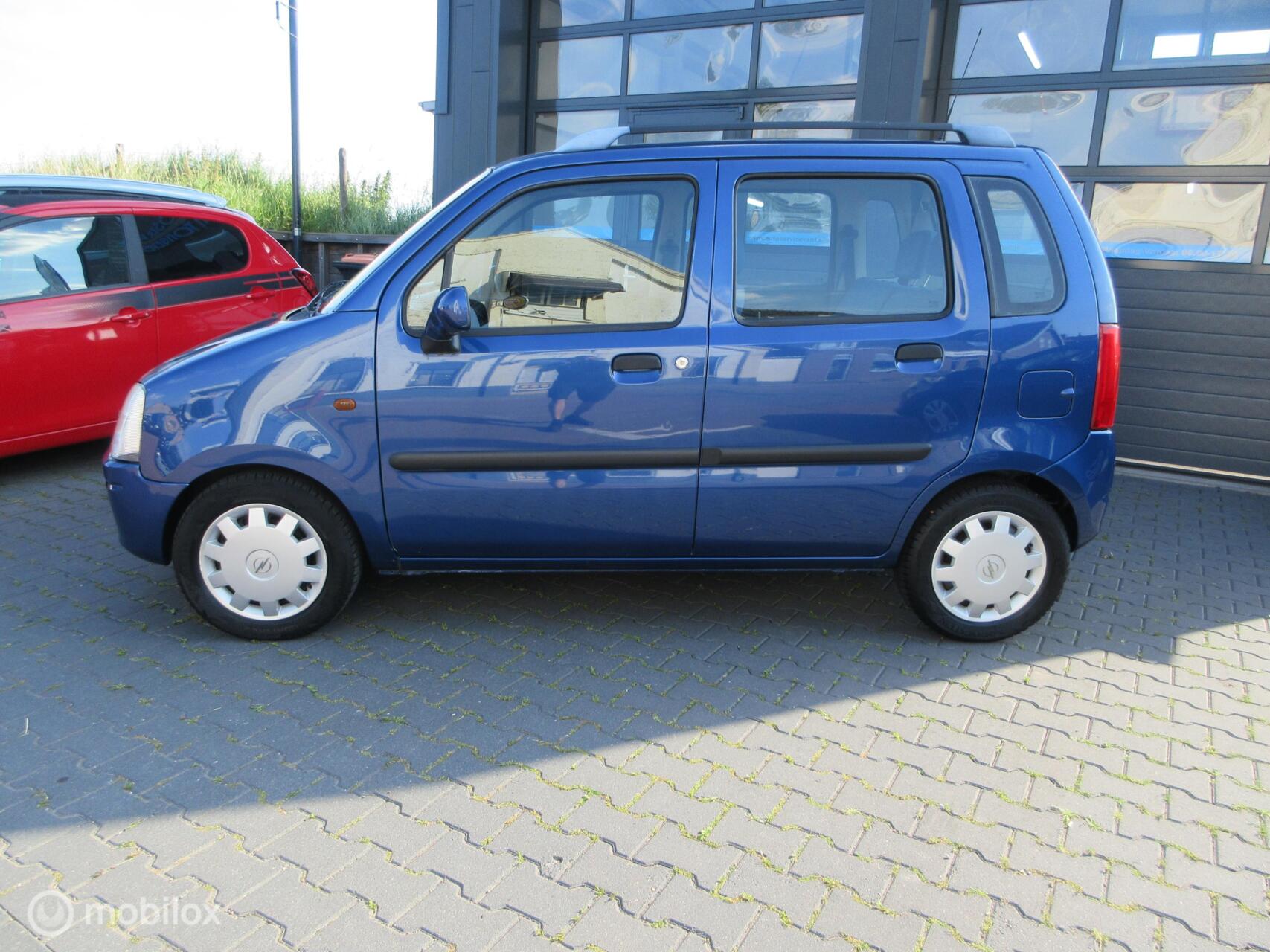 Foto van Opel Agila
