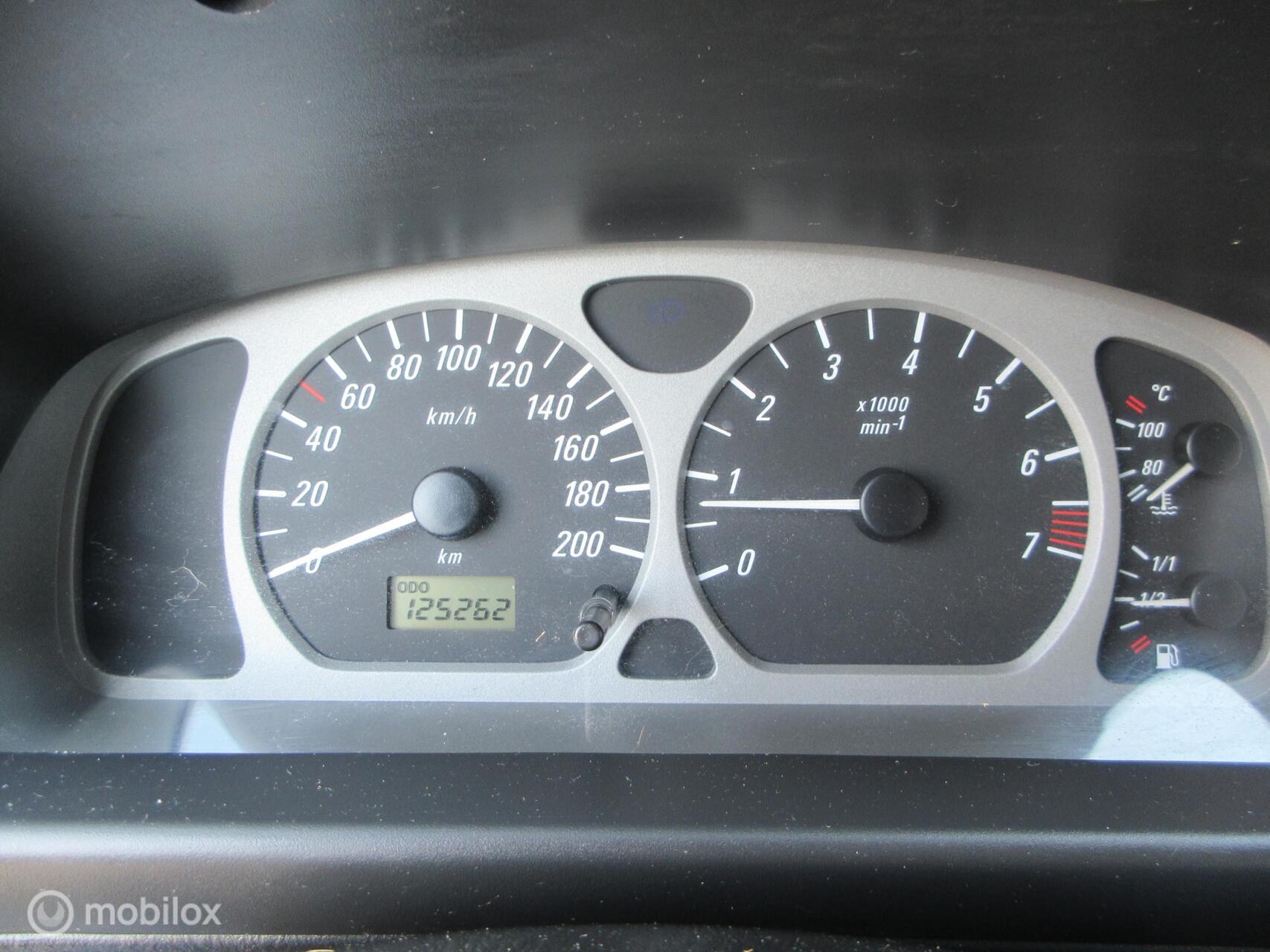 Foto van Opel Agila