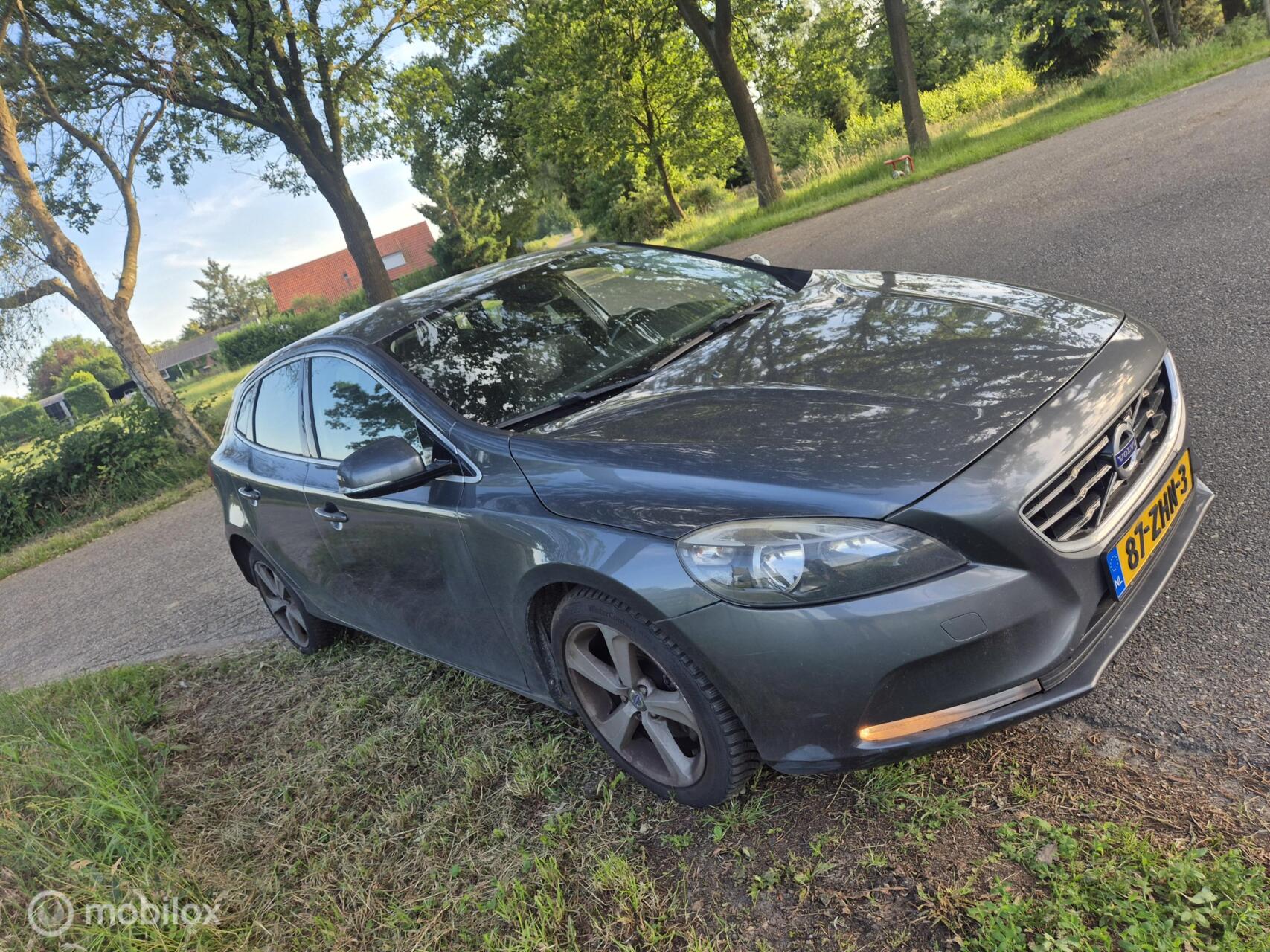 Volvo V40 1.6 T3 Summum bj 2012 2012 - voorkant