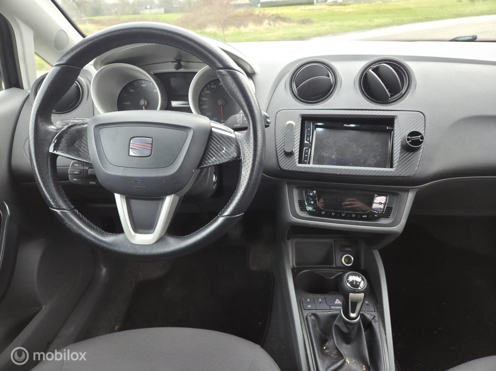 Foto van Seat Ibiza ST