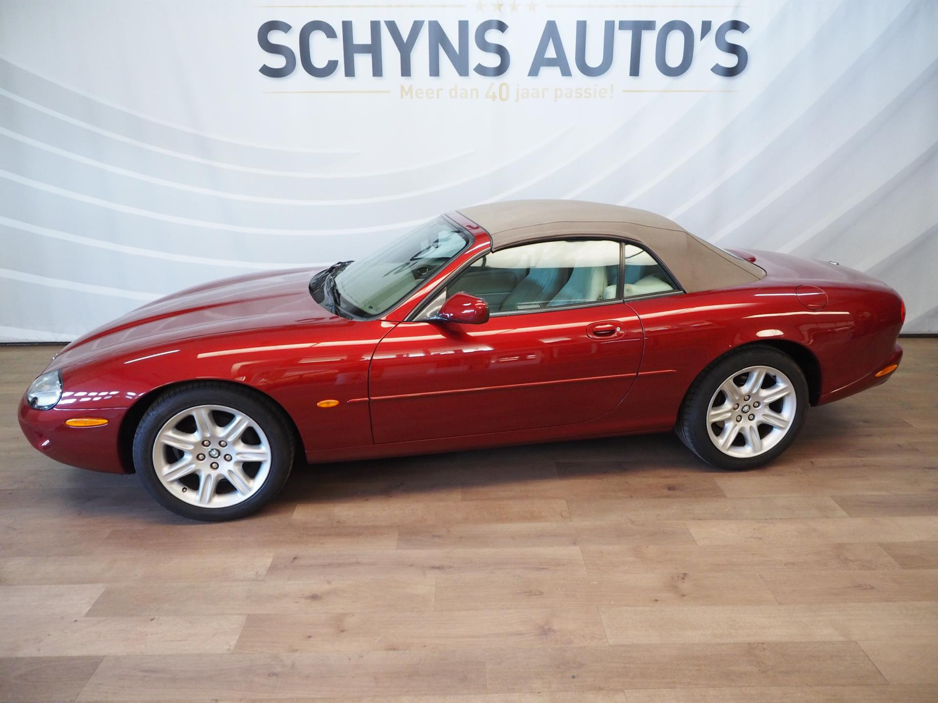 Jaguar Jaguar Xk8 Convertible 4.0 V8 Convertible 1998 - voorkant