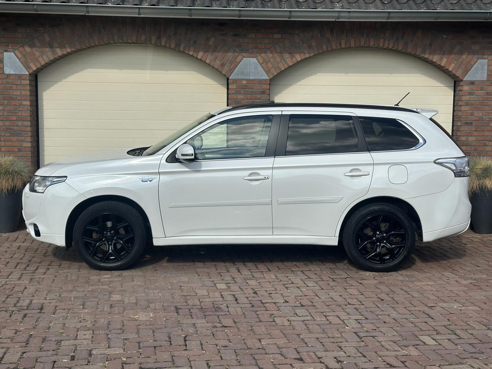 Foto van Mitsubishi Mitsubishi Outlander