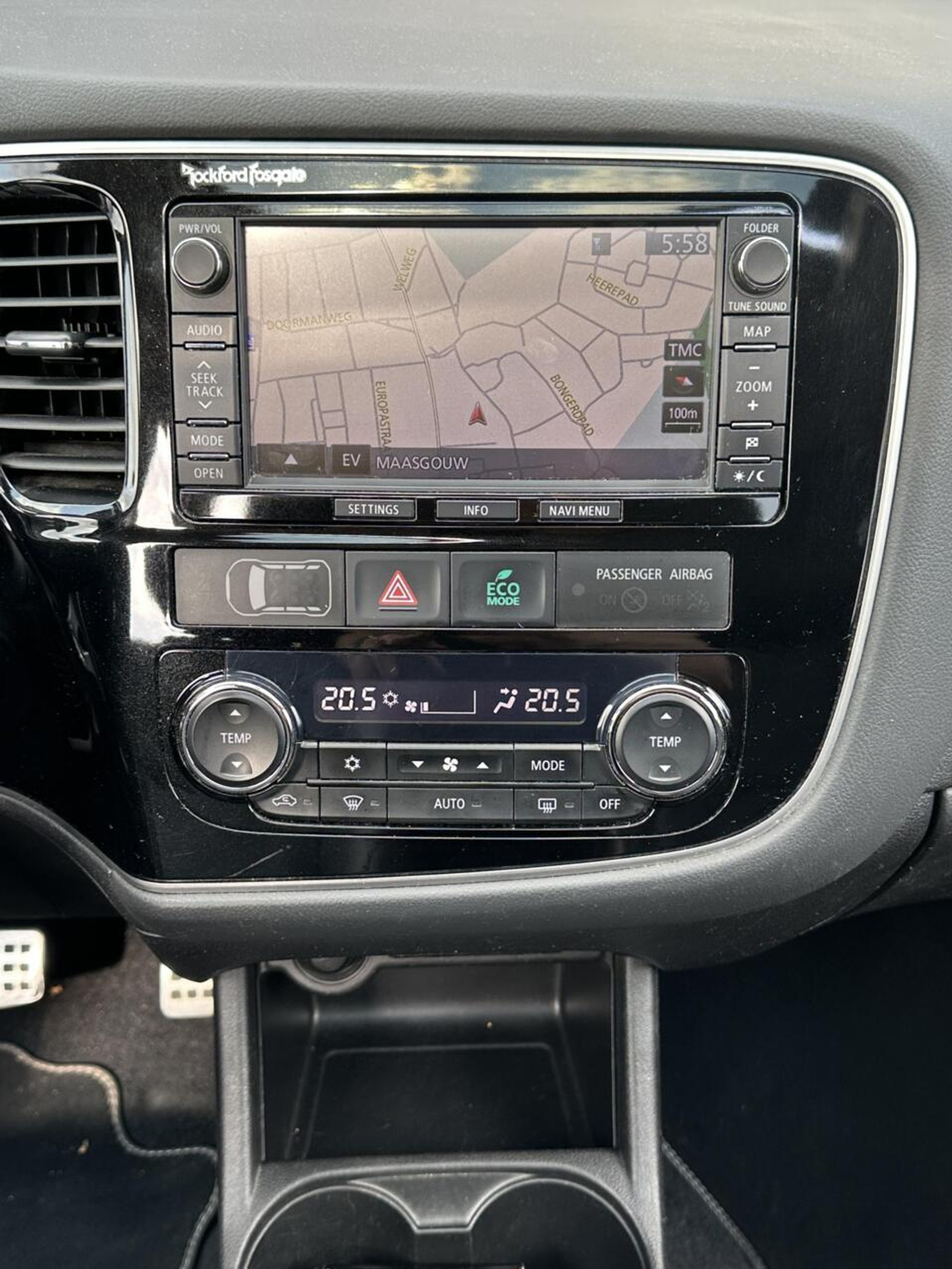 Foto van Mitsubishi Mitsubishi Outlander