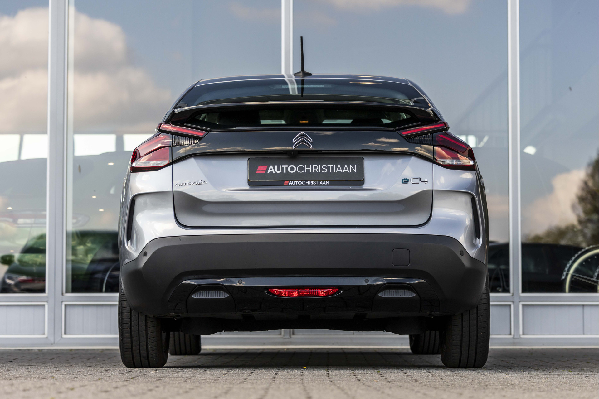 Foto van Citroen E-c4