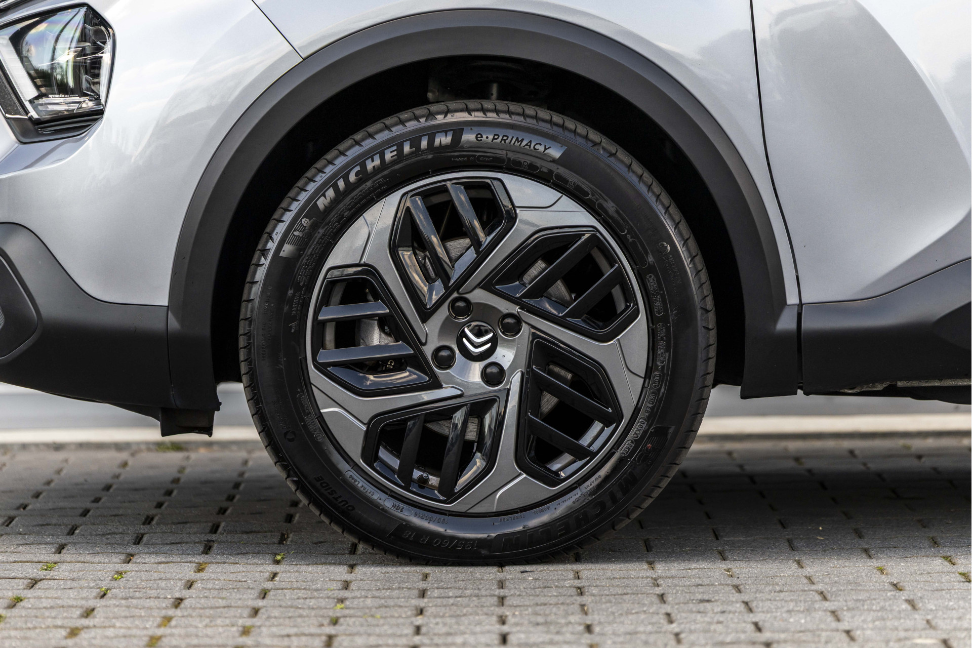 Foto van Citroen E-c4