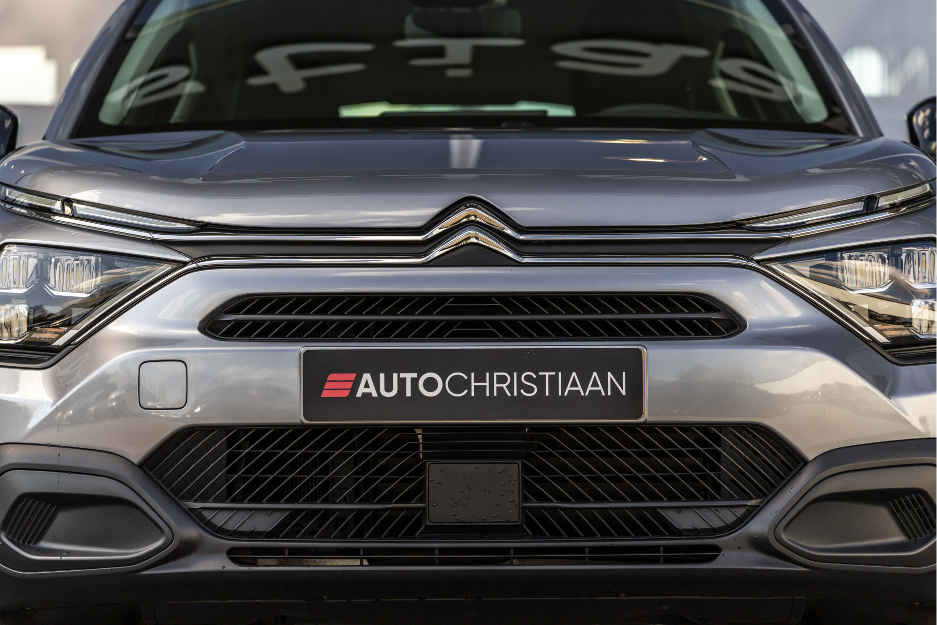 Foto van Citroen E-c4