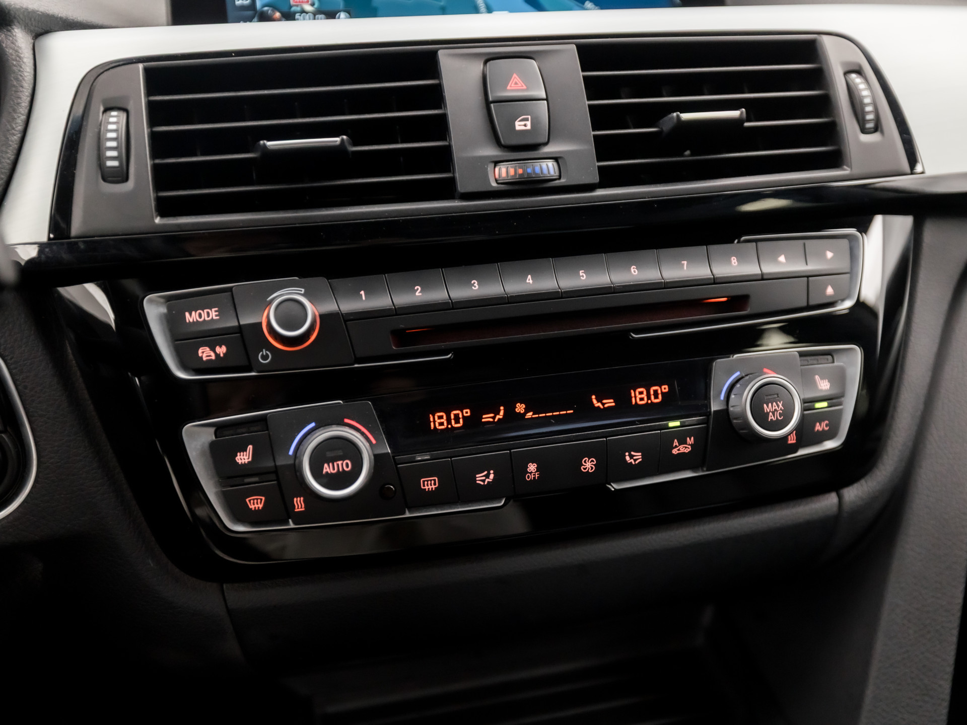 Foto van BMW 320i