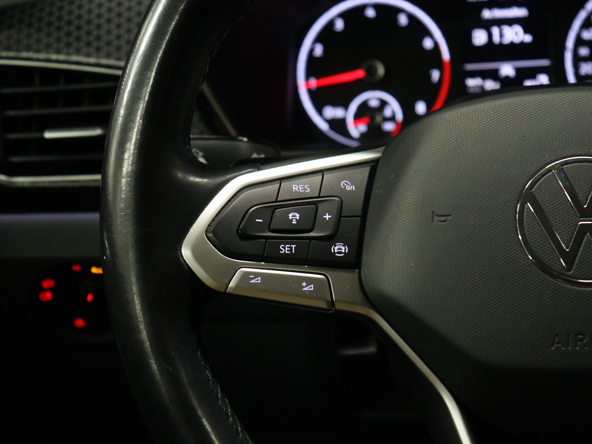 Foto van Volkswagen T-cross