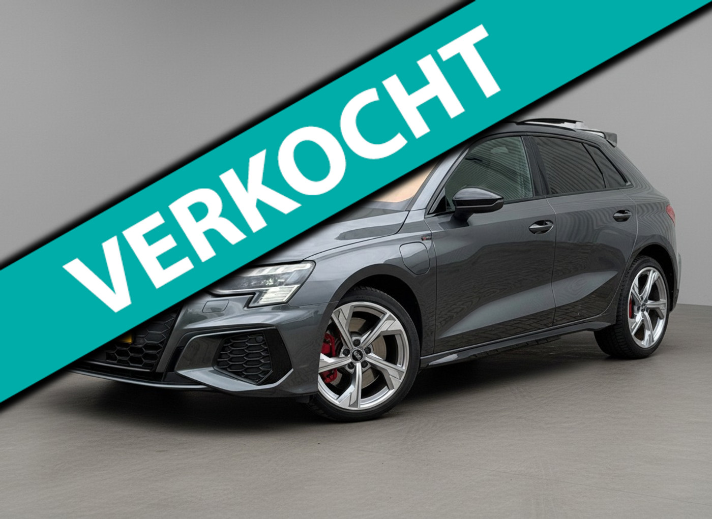 Audi A3 45 TFSIe 45 TFSI e S edition Competition|Pano|Matrix LED|Virtual|Carplay|PDC 2021 - voorkant