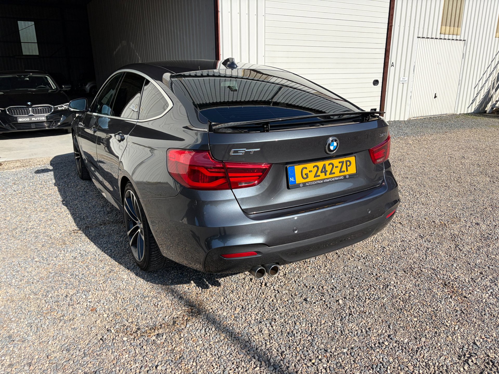 Foto van BMW 320i