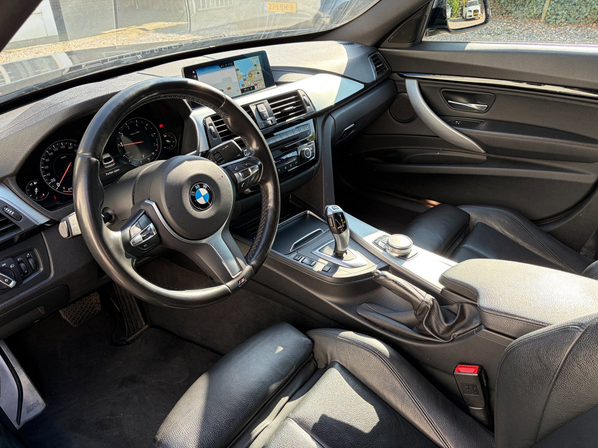 Foto van BMW 320i
