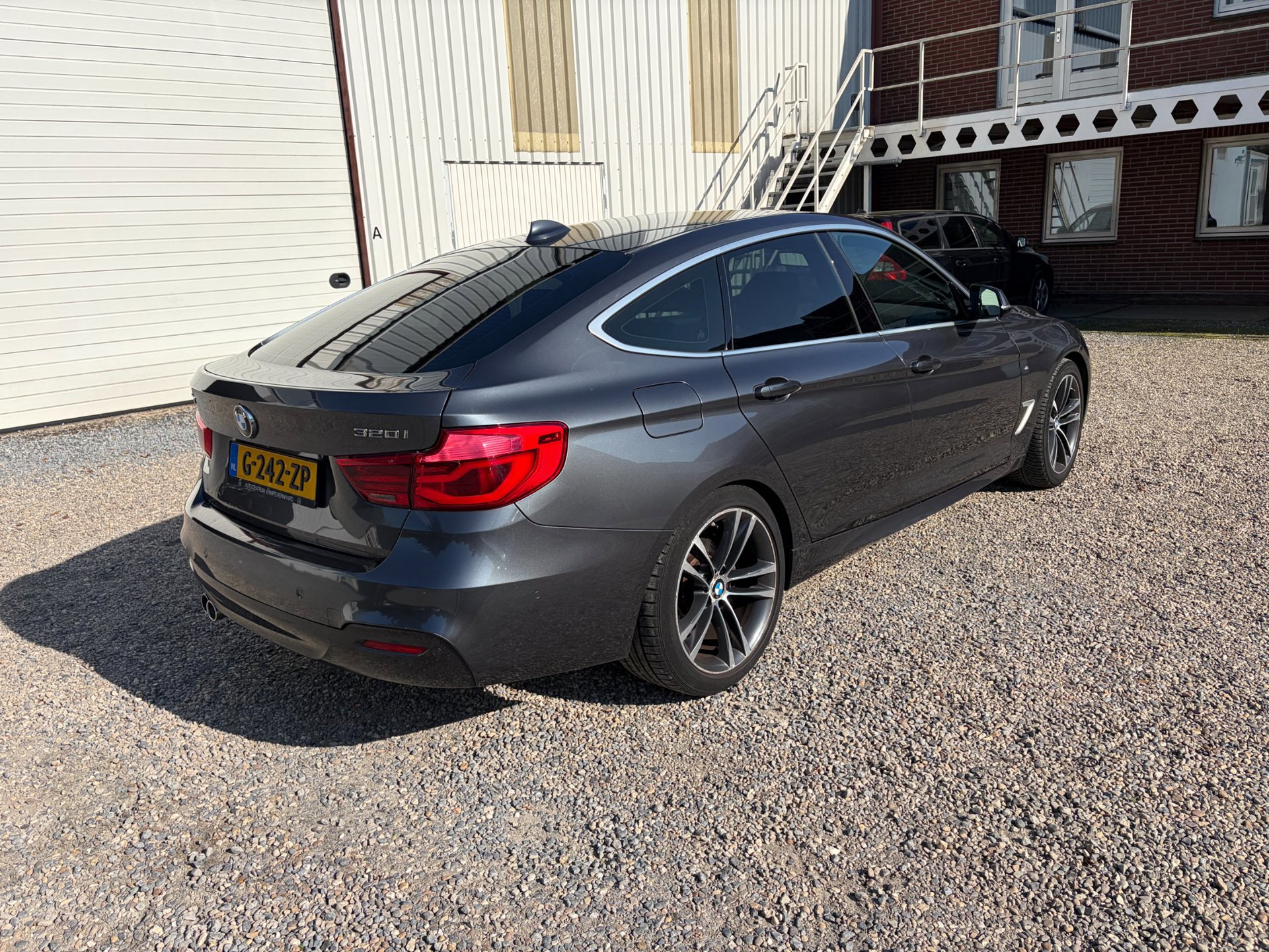 Foto van BMW 320i