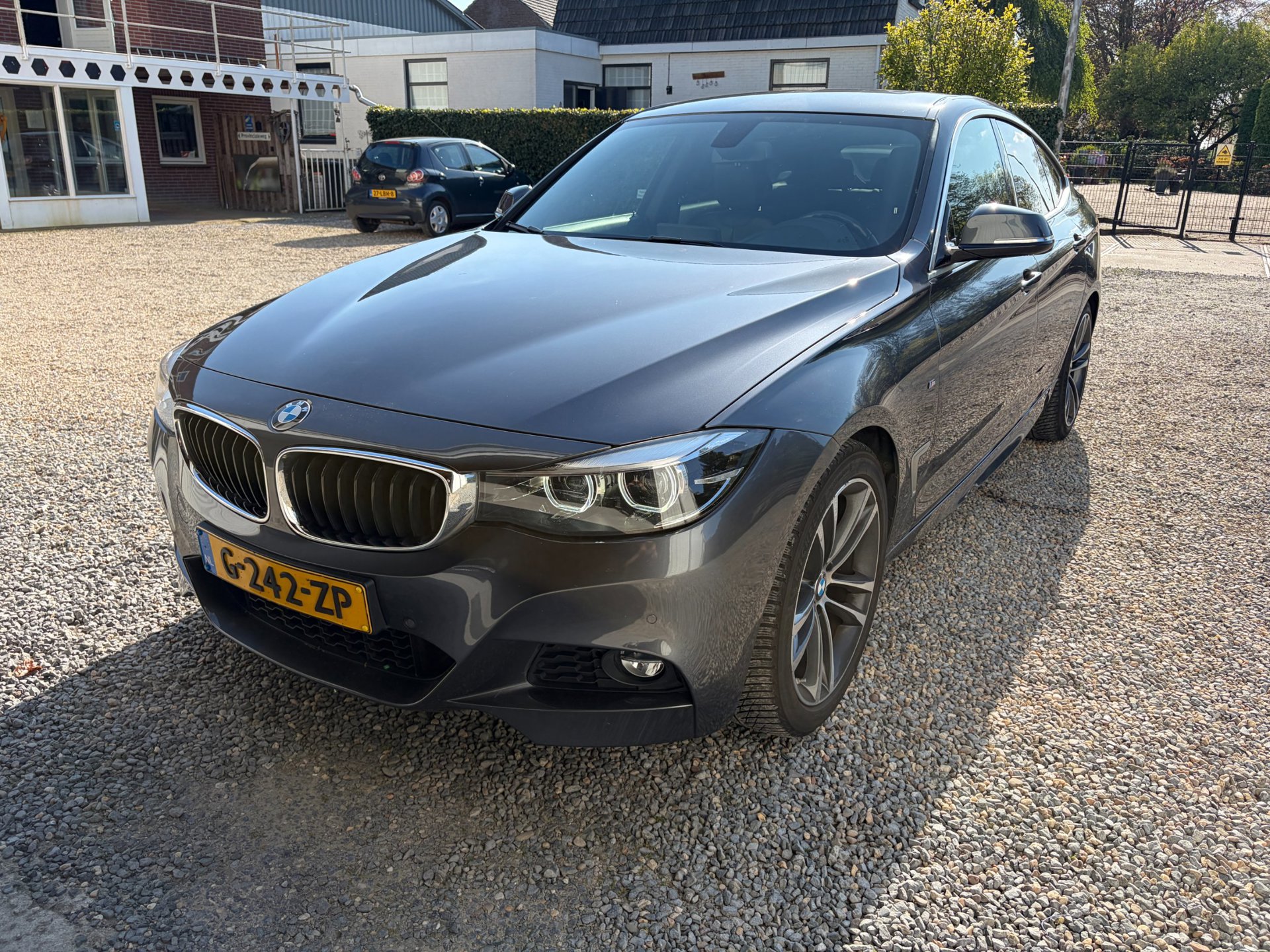 Foto van BMW 320i