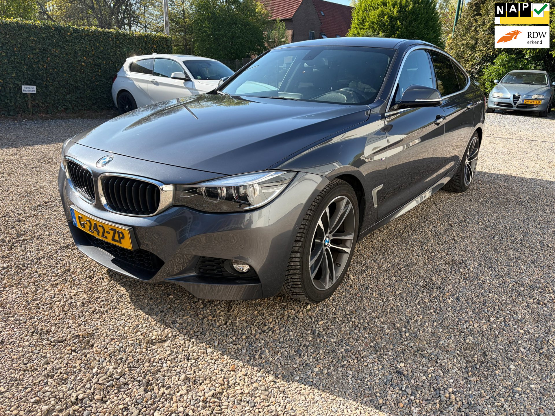 BMW 320i 320i High Exe Leer M-PAKKET 14250 export 2020 - voorkant