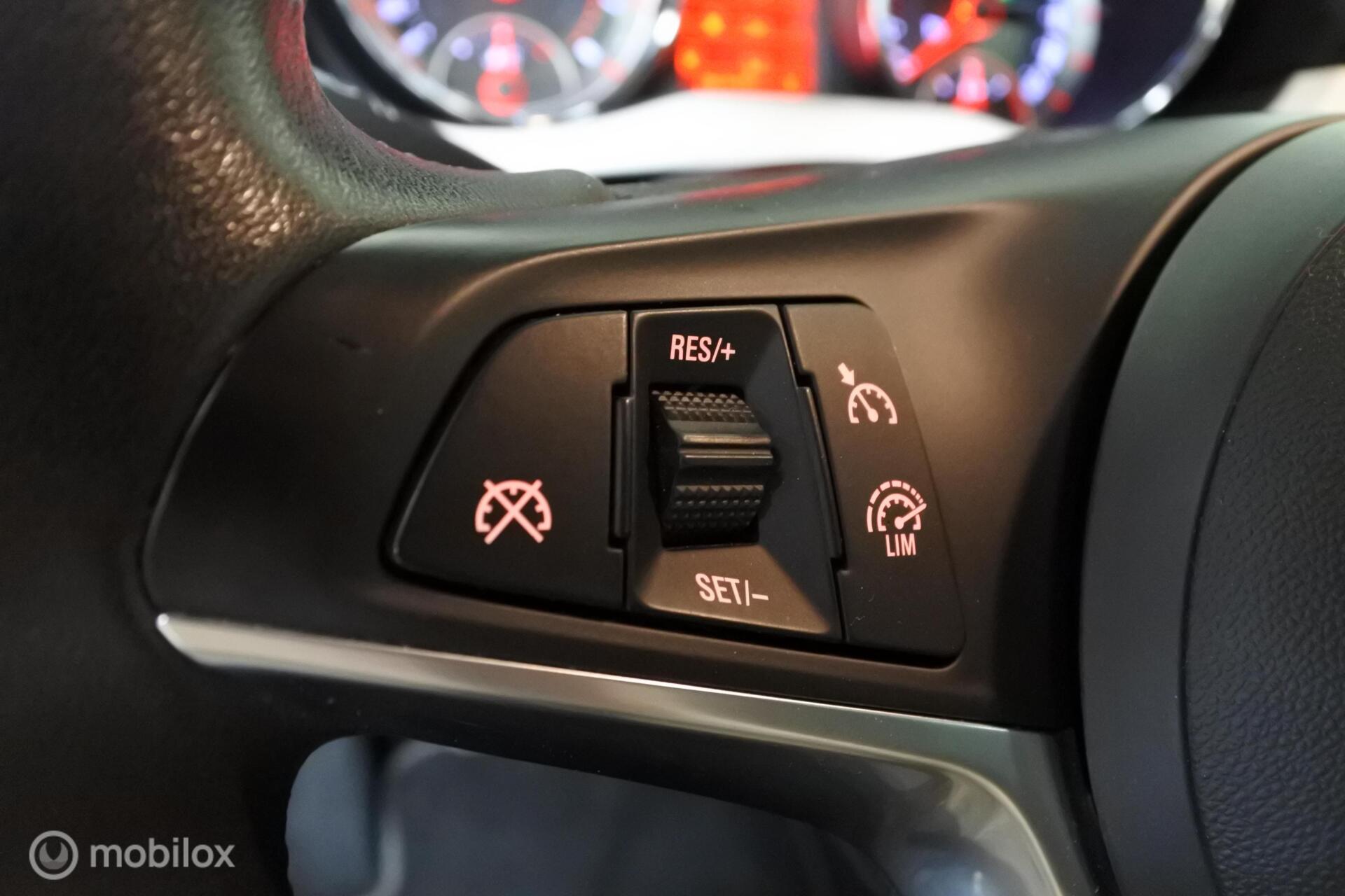 Foto van Opel Adam