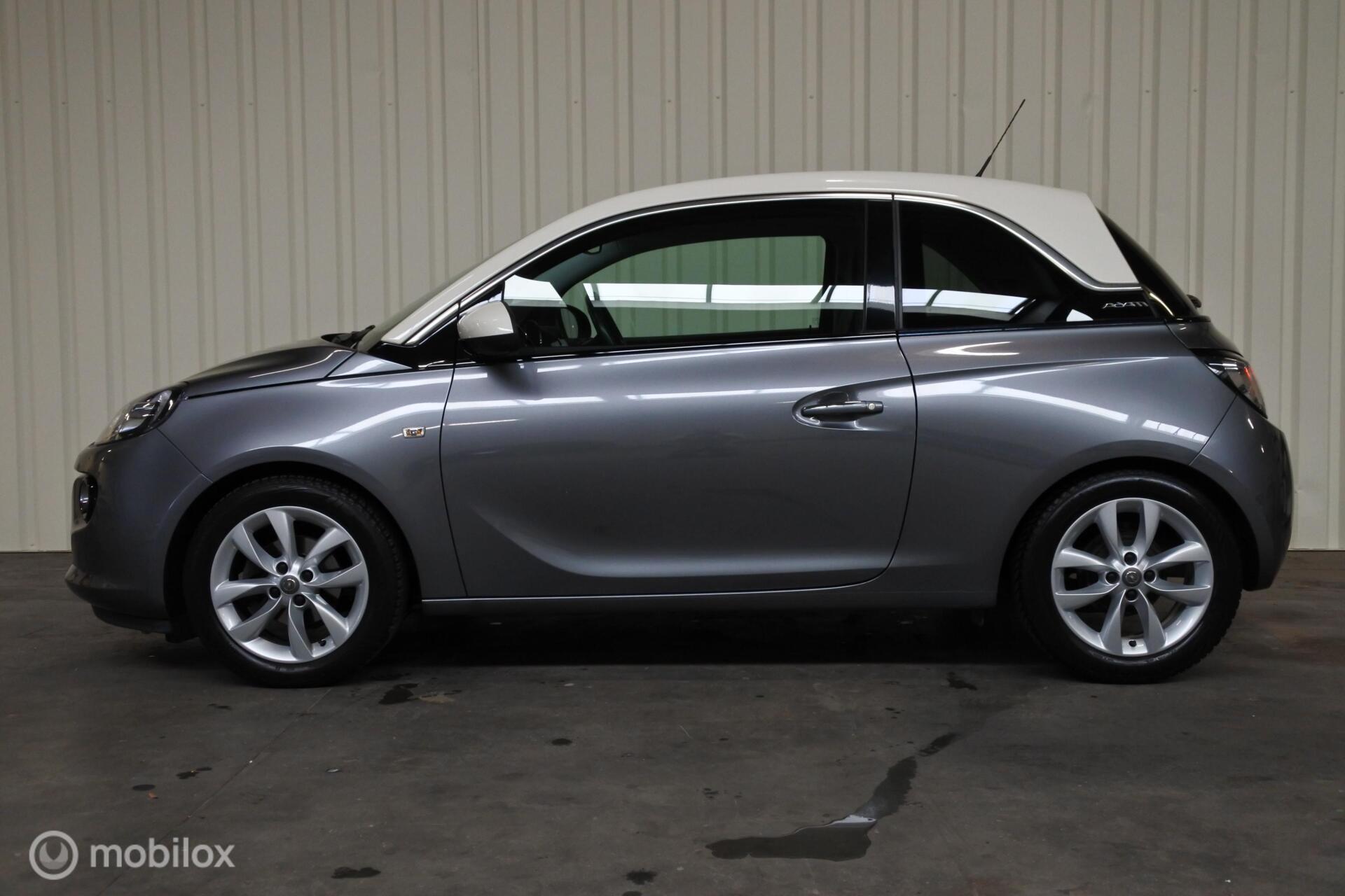 Foto van Opel Adam