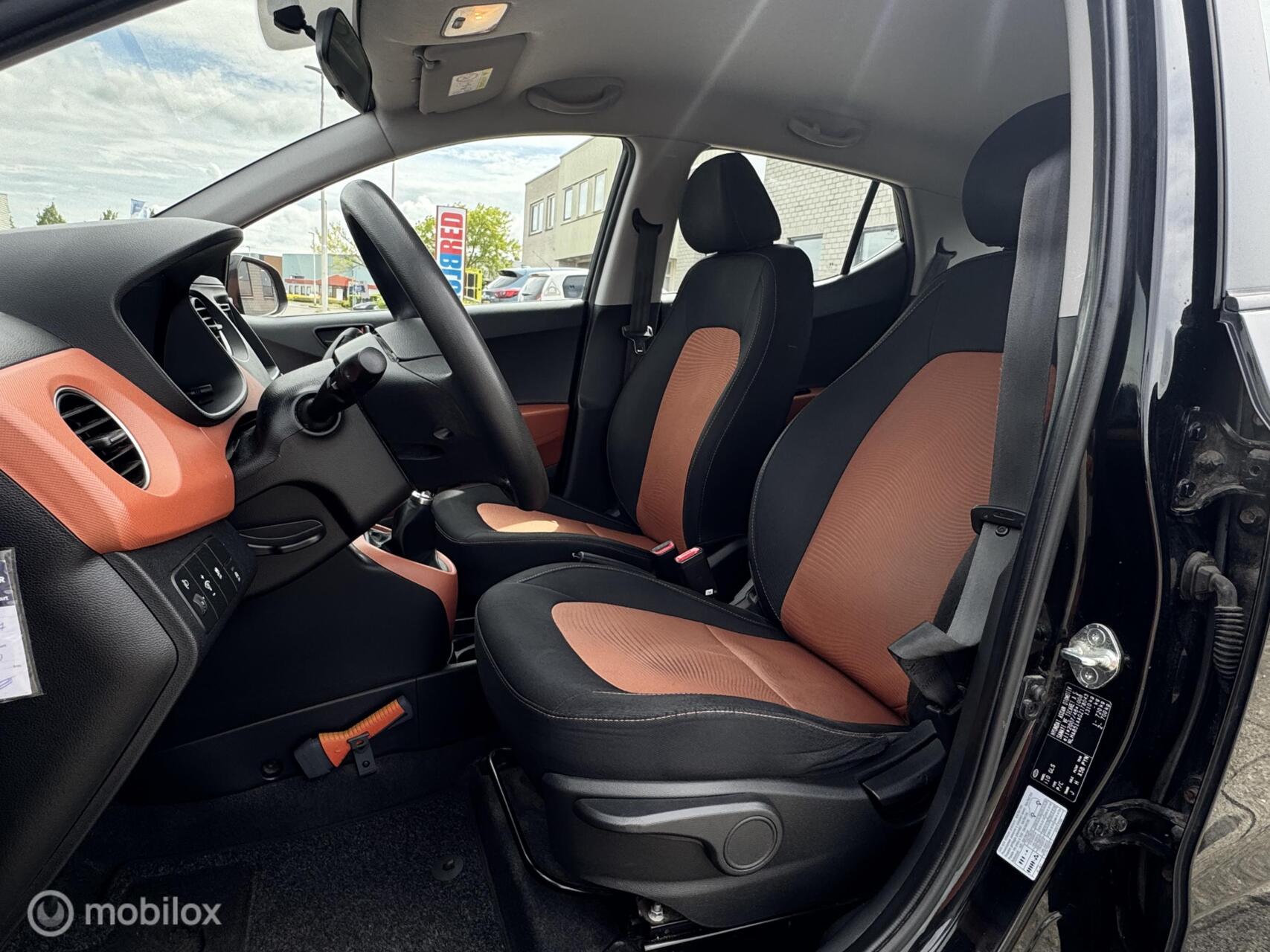 Foto van Hyundai I10