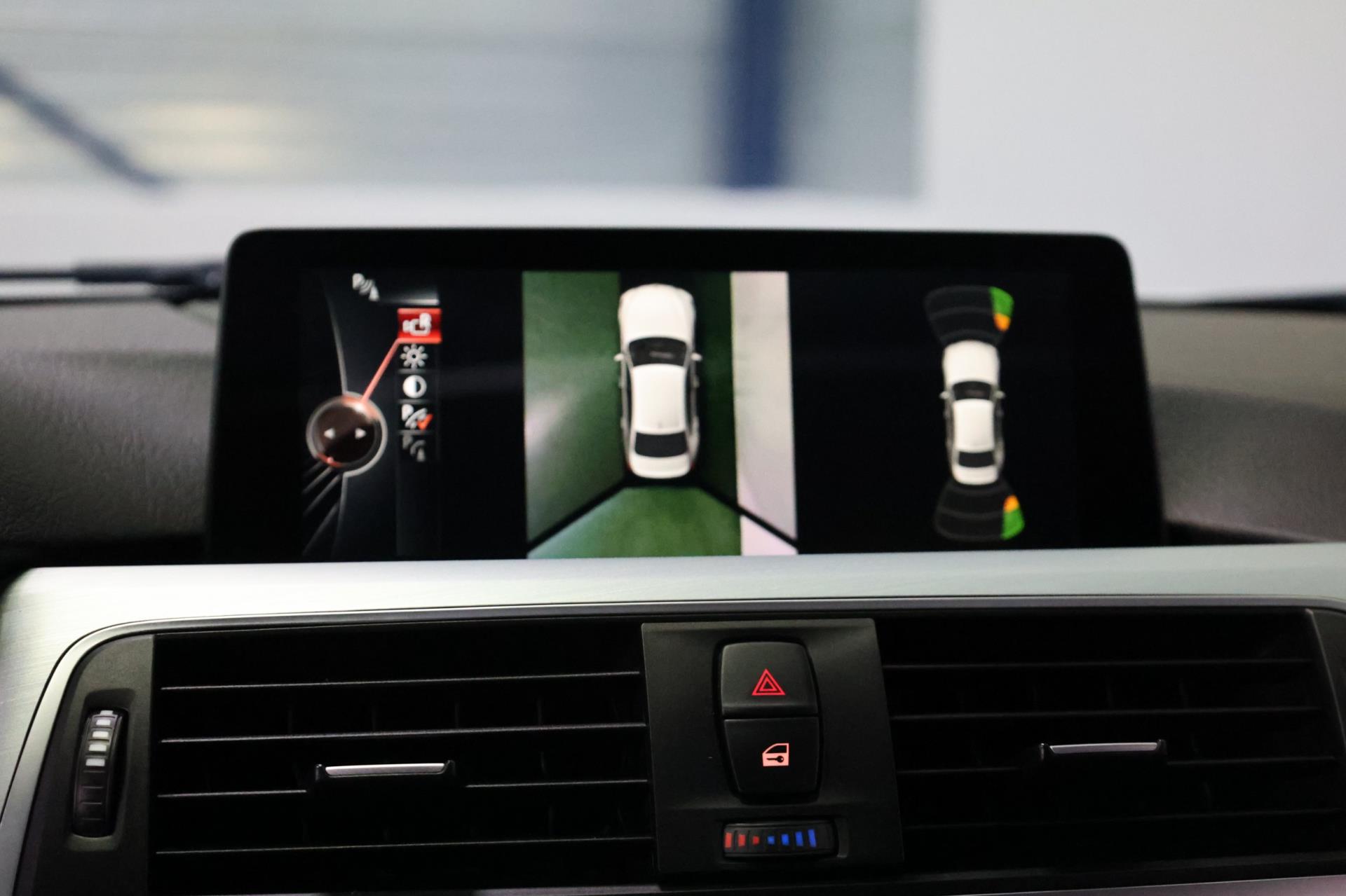 Foto van BMW 330i