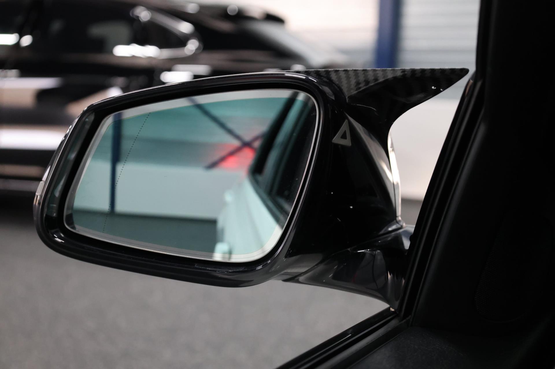 Foto van BMW 330i