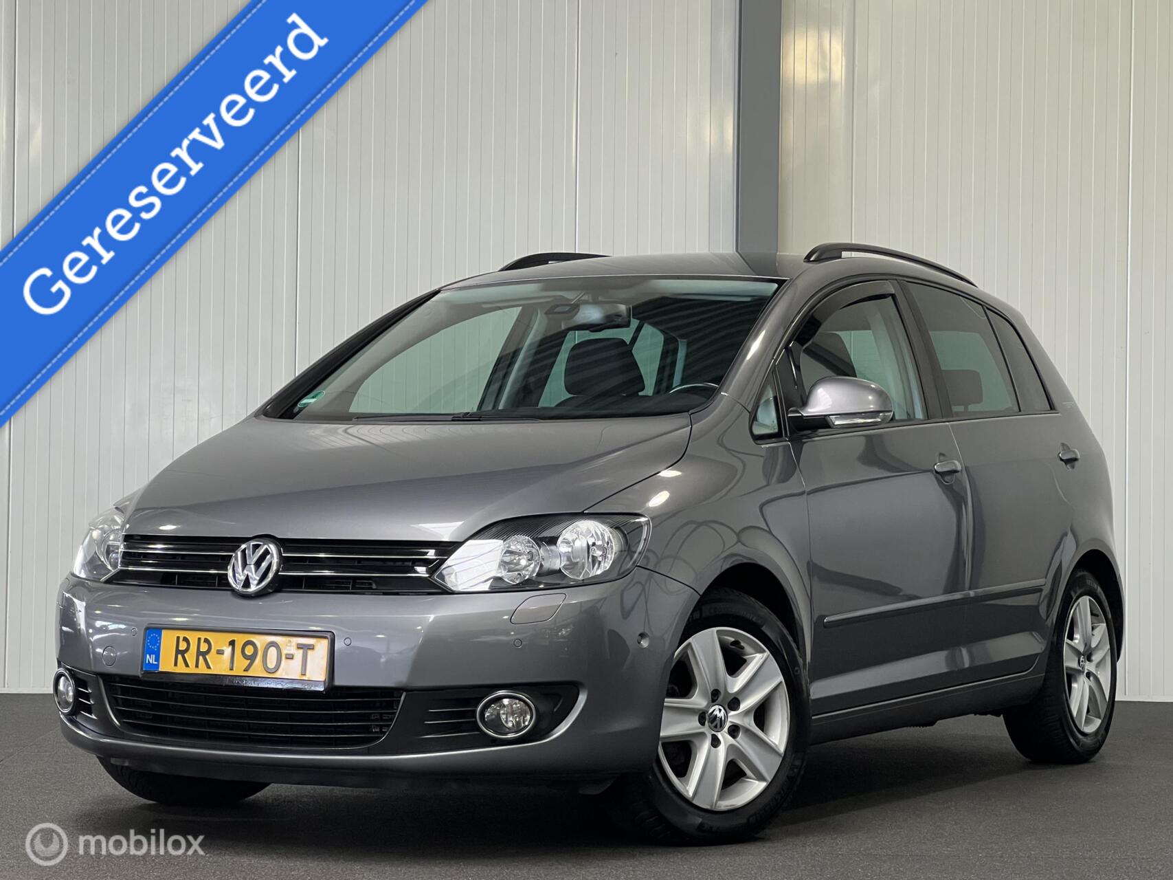 Volkswagen Golf Plus 1.6 TDI Highline [ historie nw.distributie trekhaak ] 2010 - voorkant