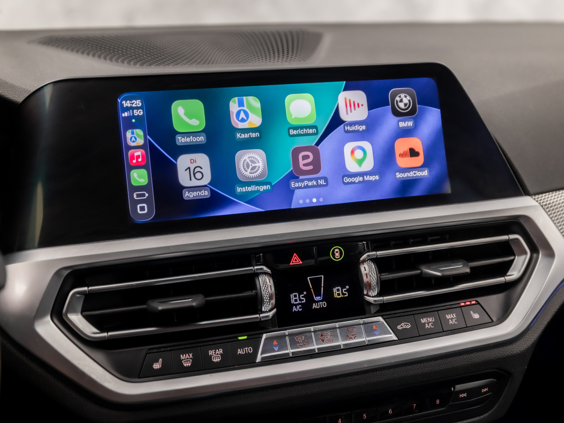 Foto van BMW 320i