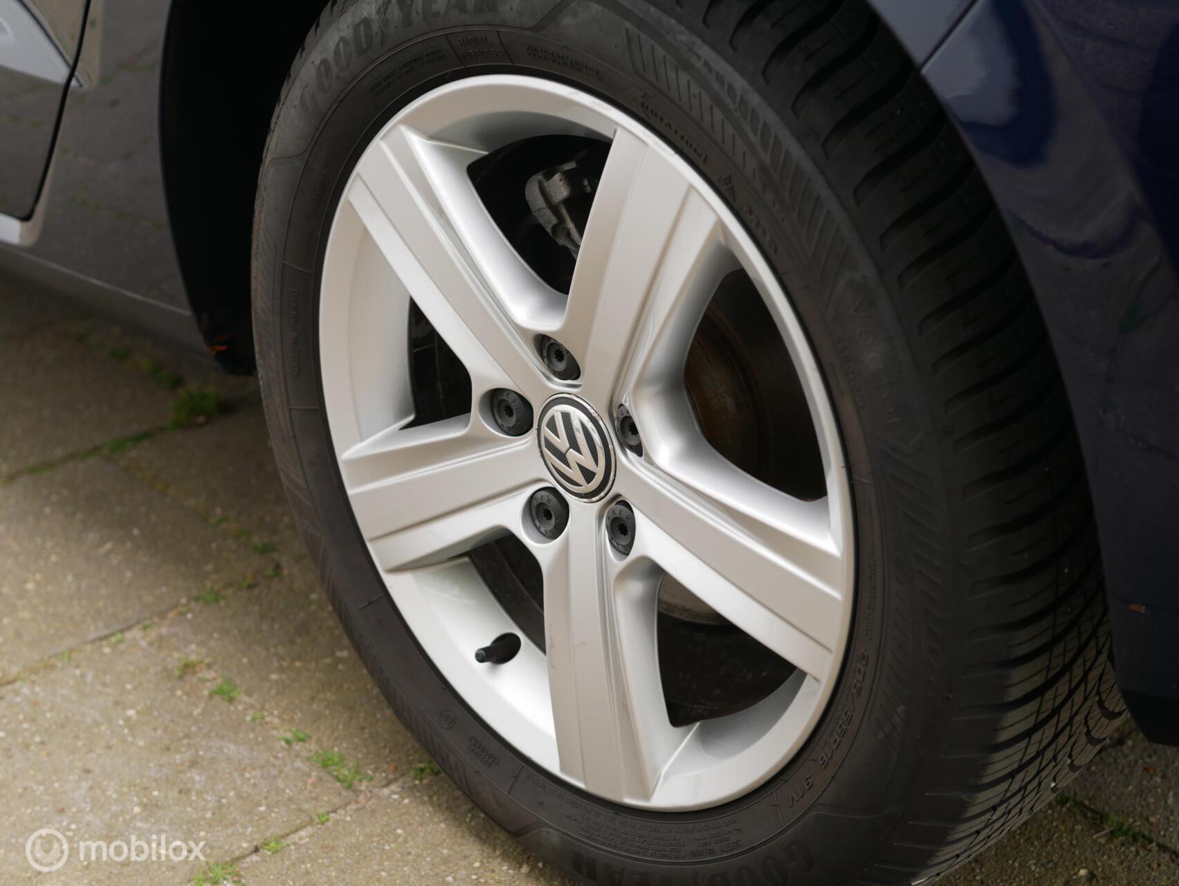 Foto van Volkswagen Golf Sportsvan