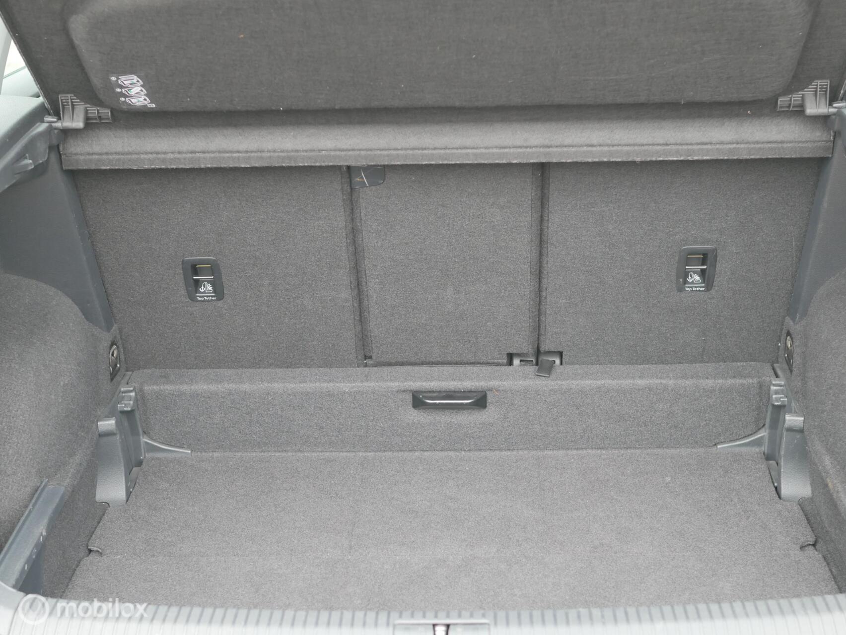 Foto van Volkswagen Golf Sportsvan