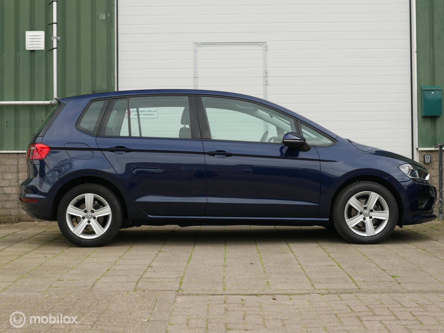 Foto van Volkswagen Golf Sportsvan