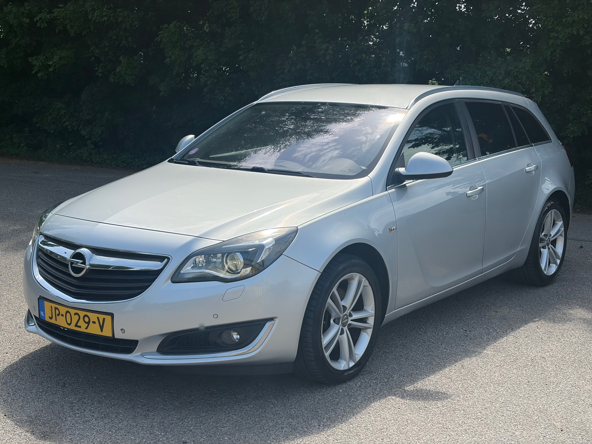 Opel Insignia Sports Tourer SW 1.6 T Business+ 170pk! Leder! 2016! 2016 - voorkant