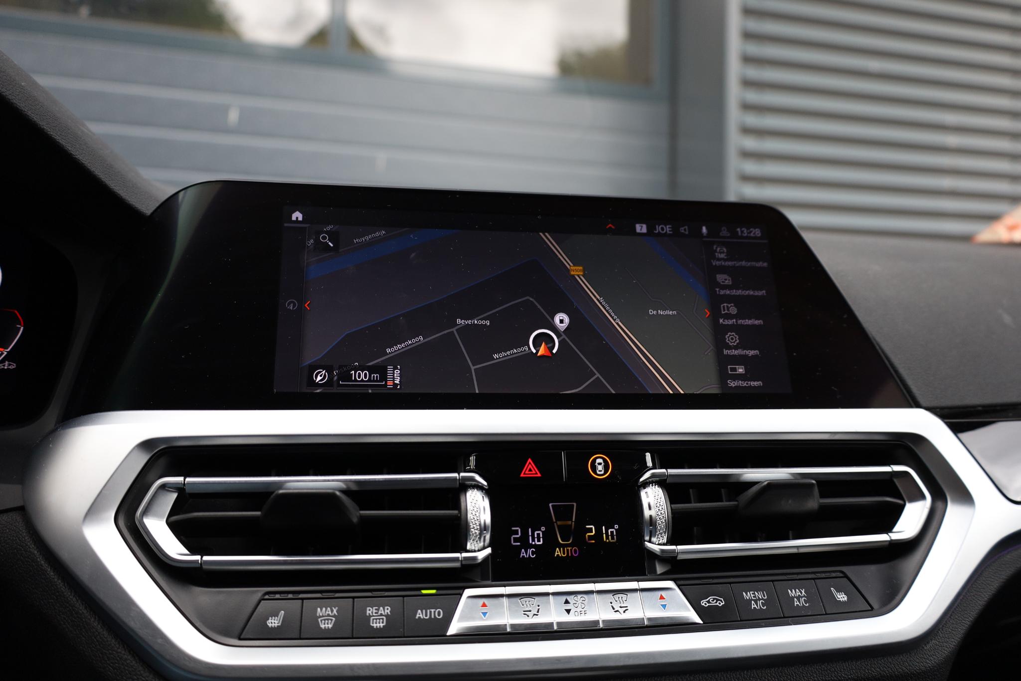 Foto van BMW 330i